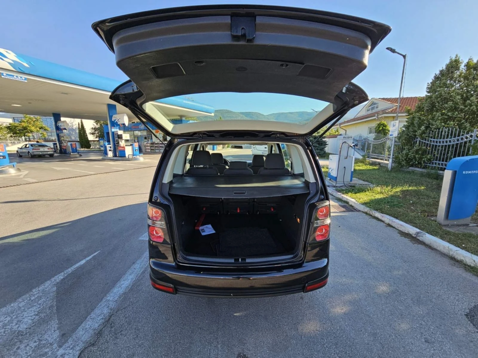 VW Touran TOURAN CROSS/1.9 TDI/6 СКОРОСТИ | Mobile.bg — изображение 15