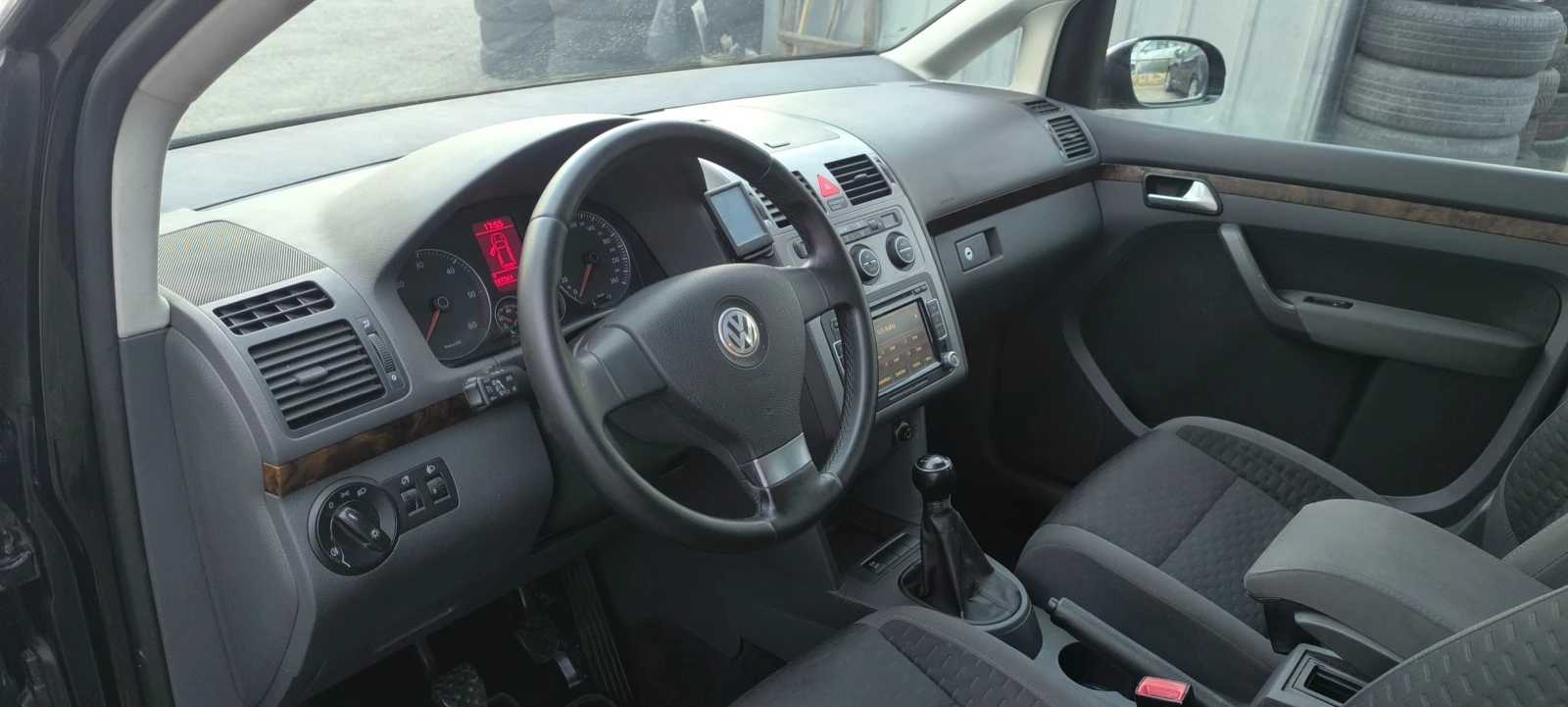 VW Touran 1.9-105кс - изображение 10