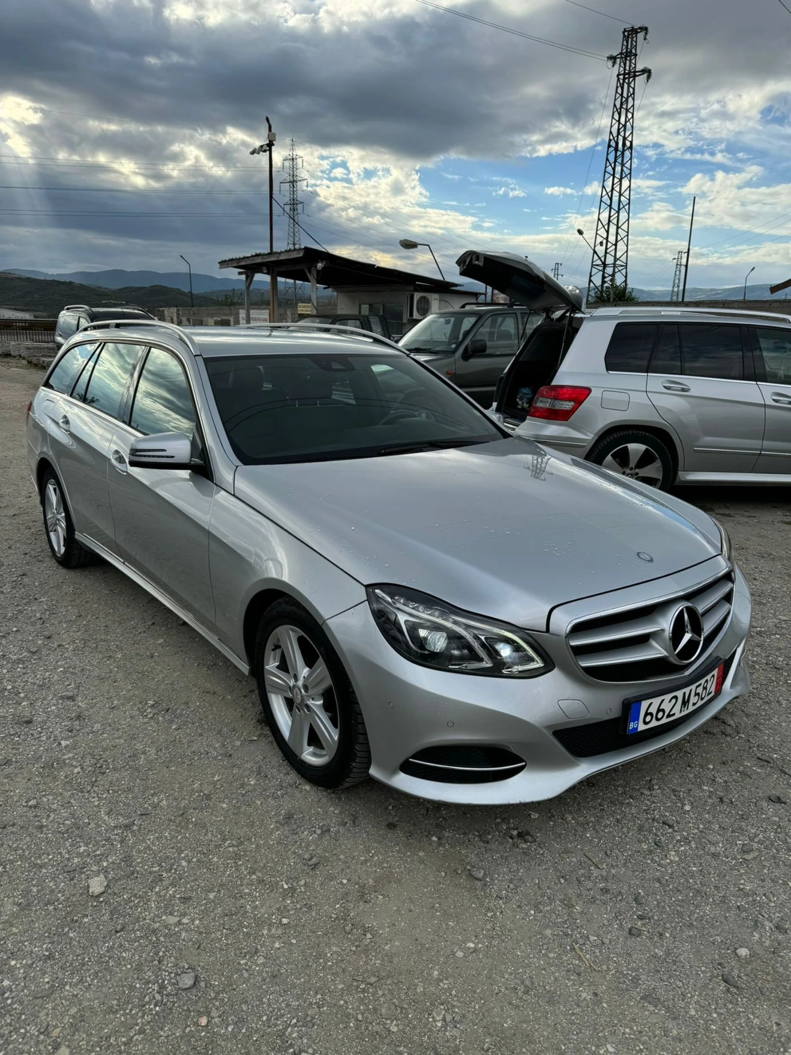 Mercedes-Benz E 200  - изображение 2