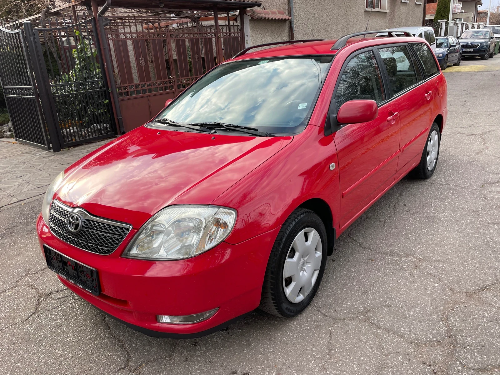 Toyota Corolla 1.4vvti - изображение 4