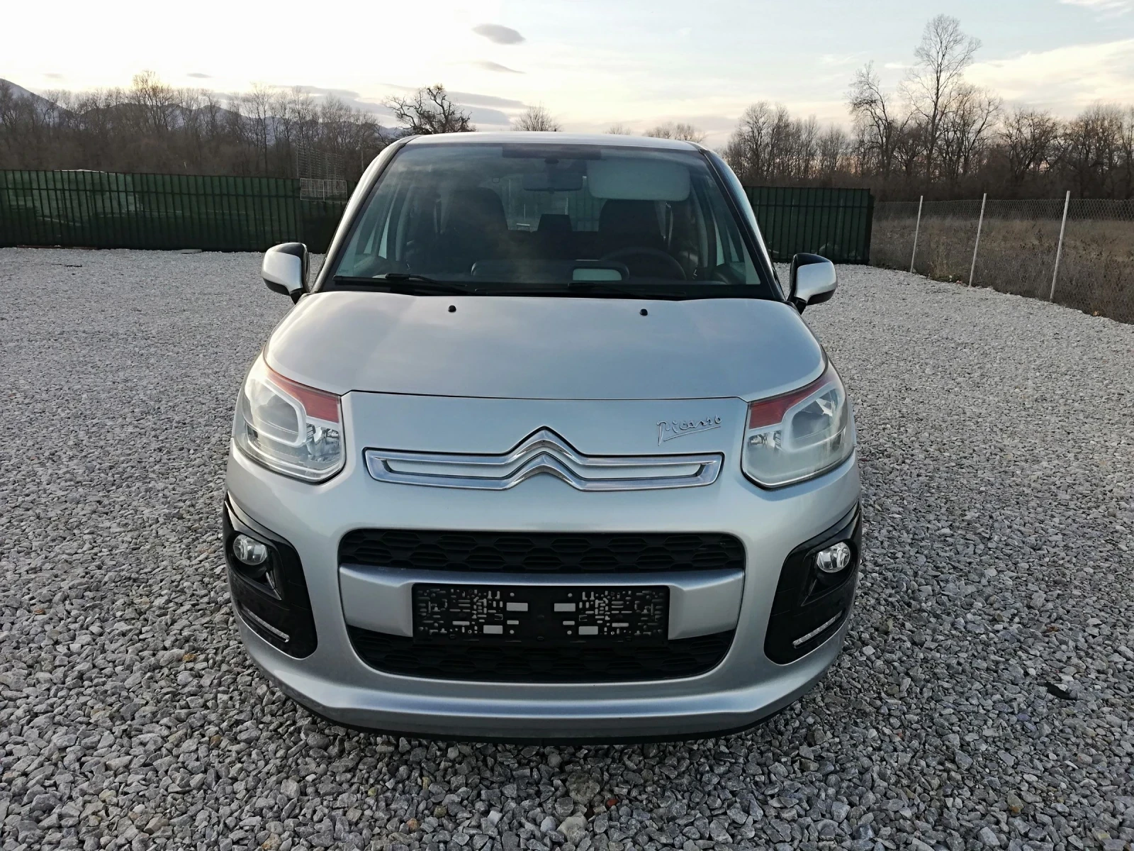 Citroen C3 Picasso 1.6hdi kli italia - изображение 2