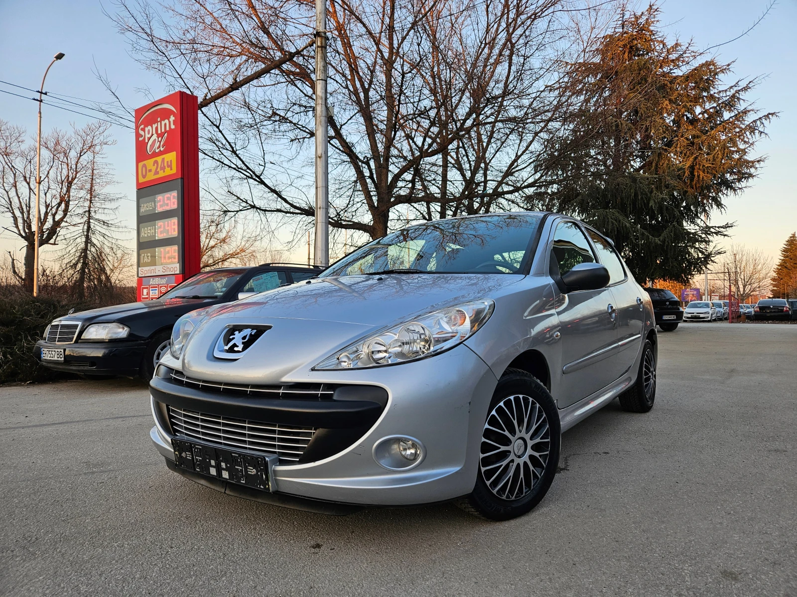 Peugeot 206 1.4, 75к.с.! 132х.км.! | Mobile.bg — изображение 1