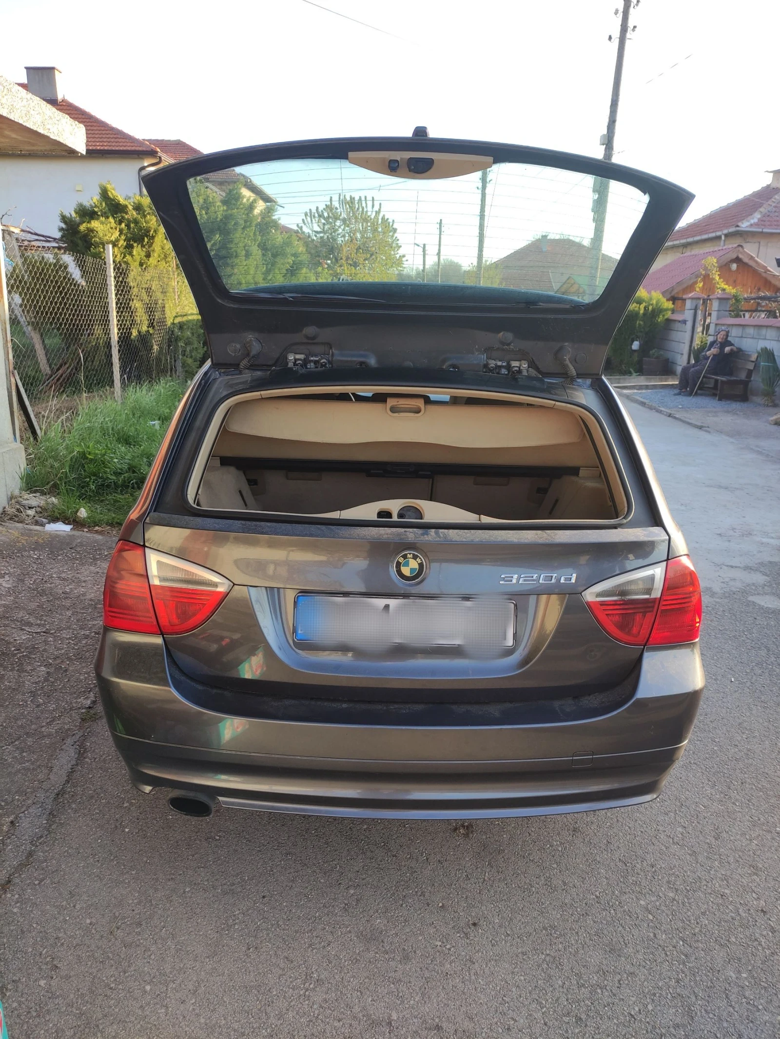 BMW 320  - изображение 5