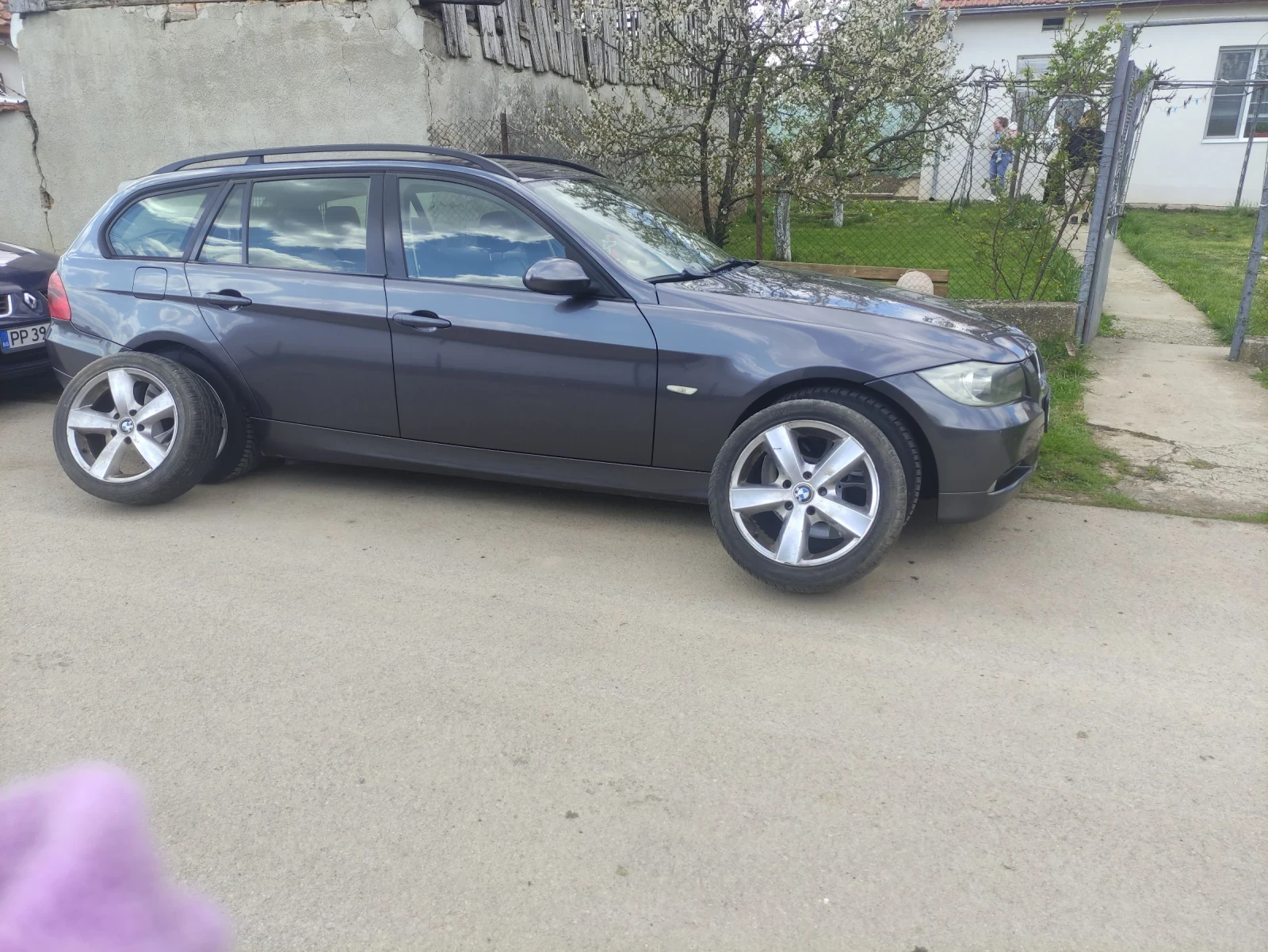 BMW 320  - изображение 9