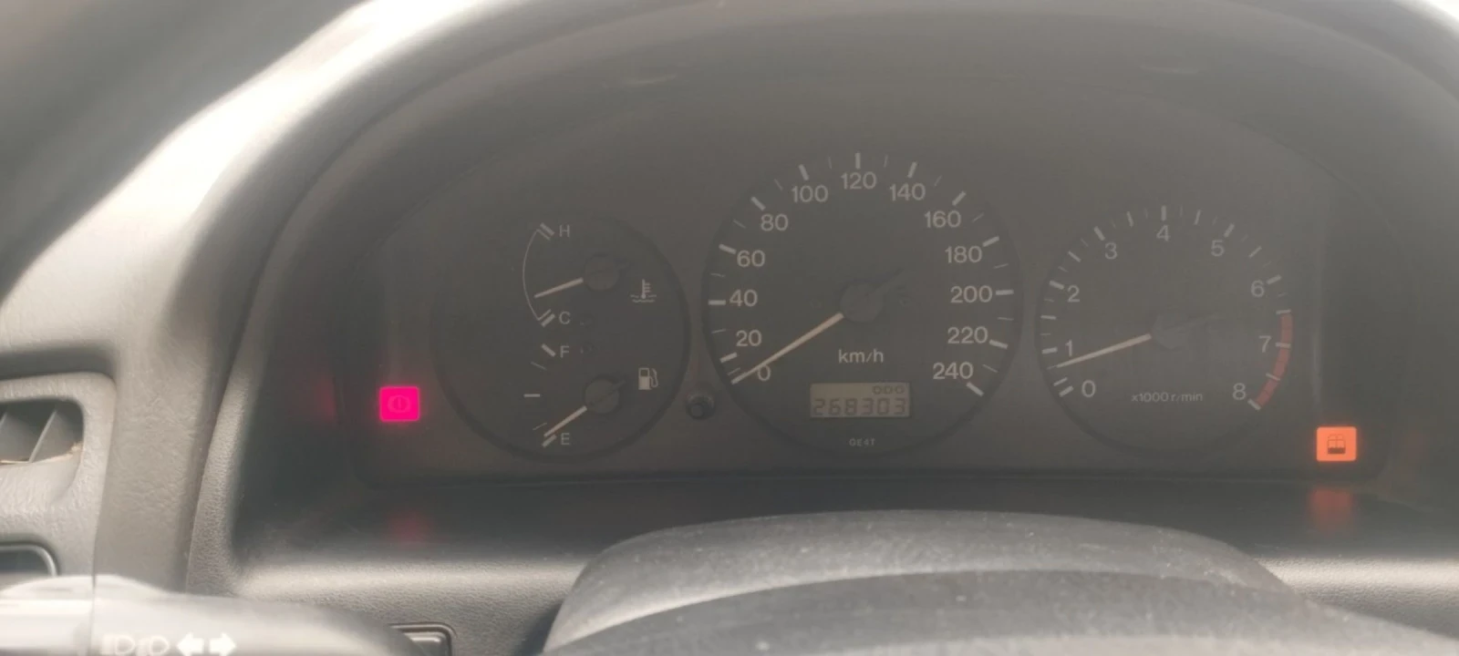 Mazda 626 1, 8 - изображение 10