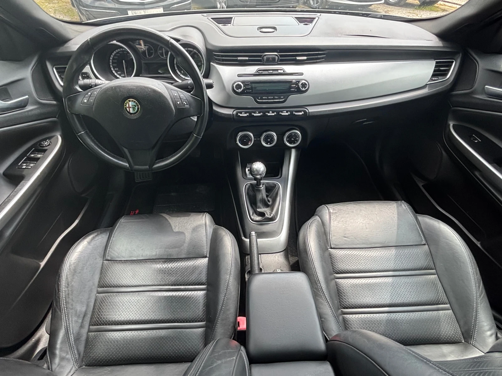 Alfa Romeo Giulietta 2.0 JTD M2 - изображение 10