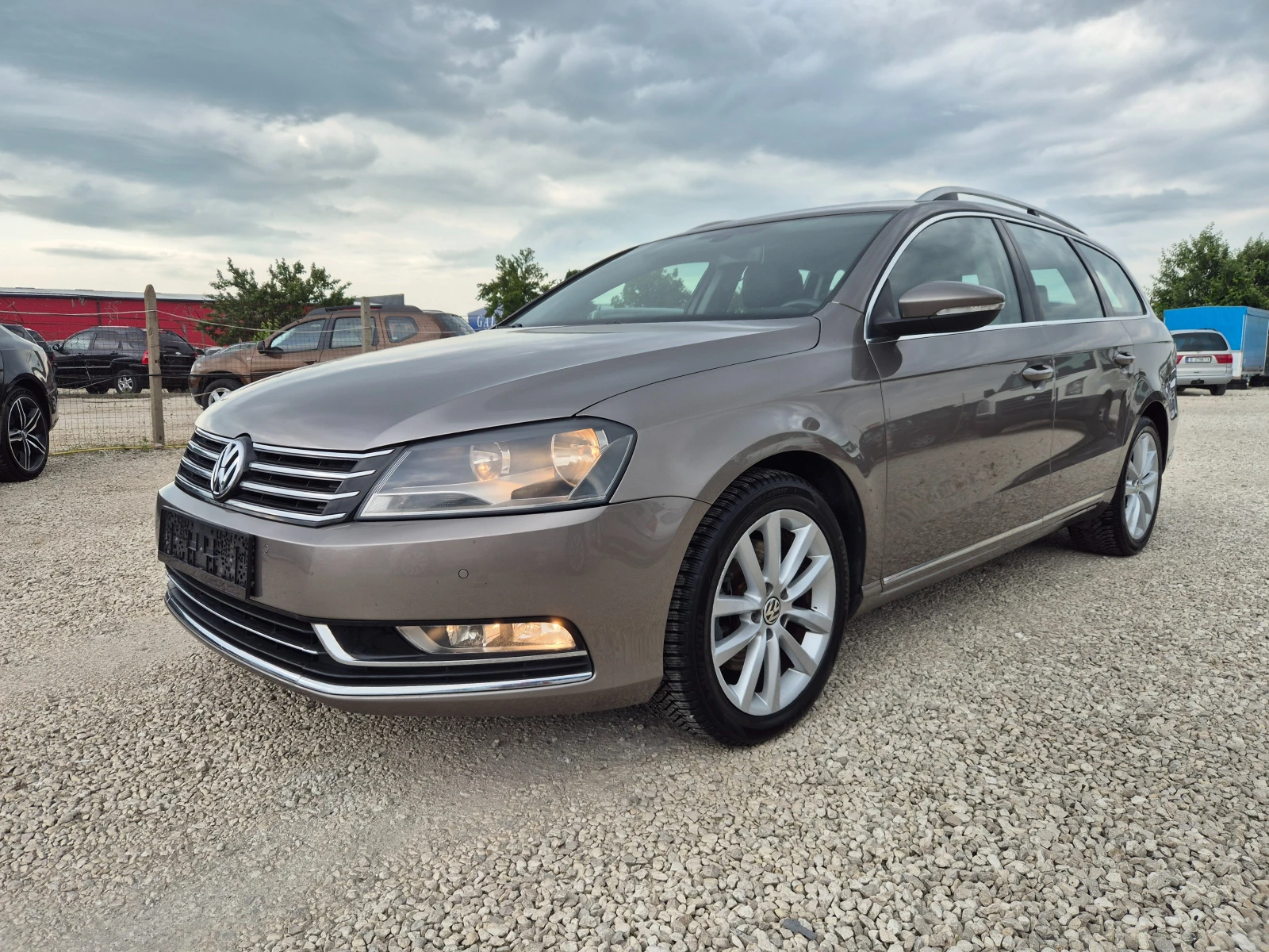 VW Passat 2.0TDI HighLine - изображение 3