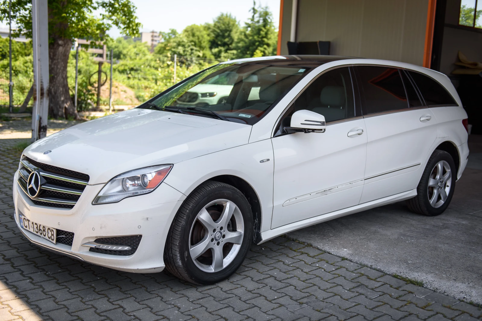 Mercedes-Benz R 350 BlueTEC 4MATIC - изображение 4