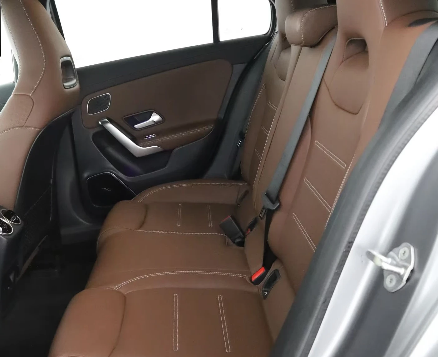 Mercedes-Benz A45 AMG 4MATIC/387HP/NIGHT/BURM/360/HUD/NAVI/LED/672g | Mobile.bg � ����������� 15