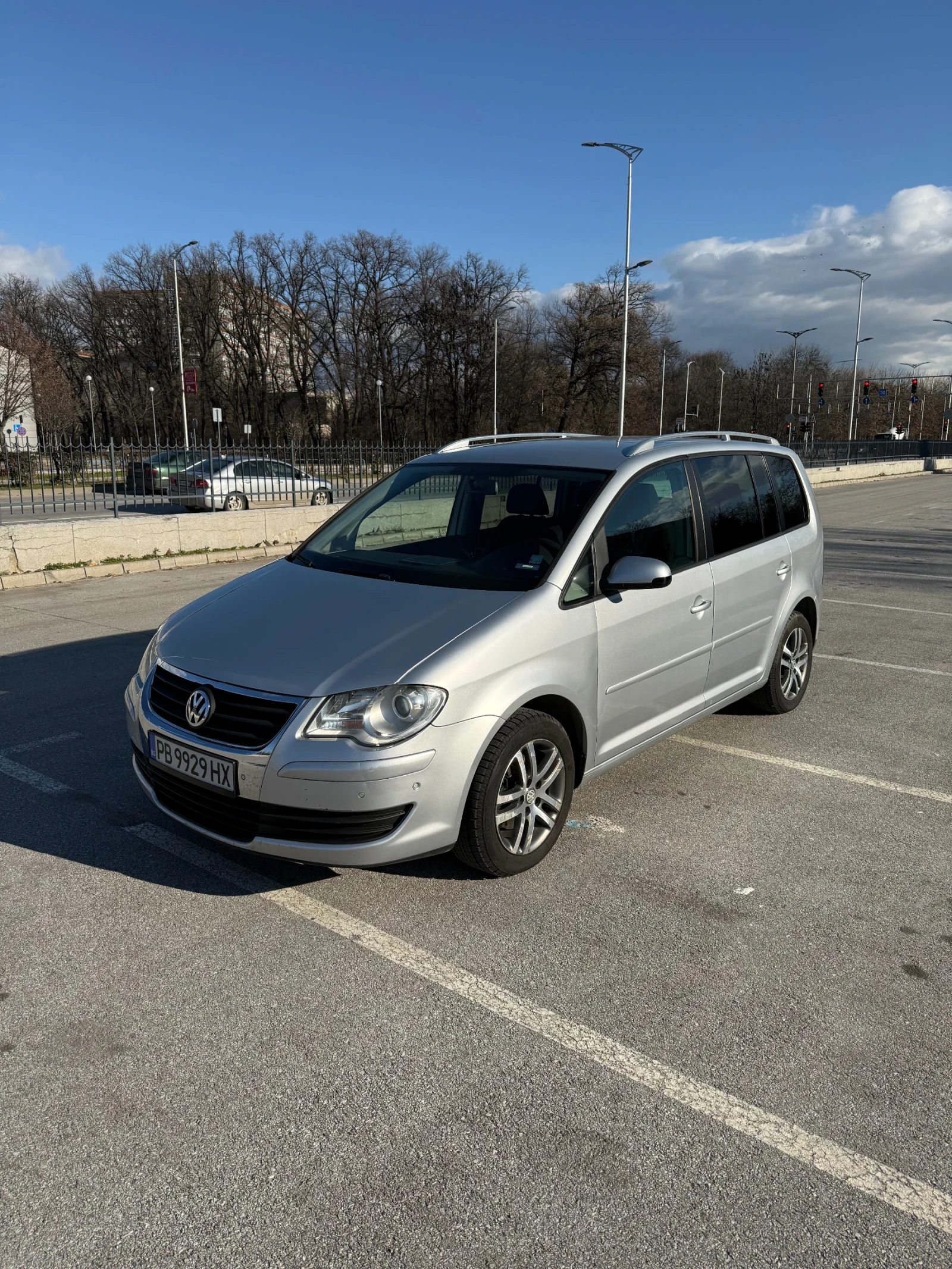 VW Touran 2.0 Ecofuel  - изображение 3