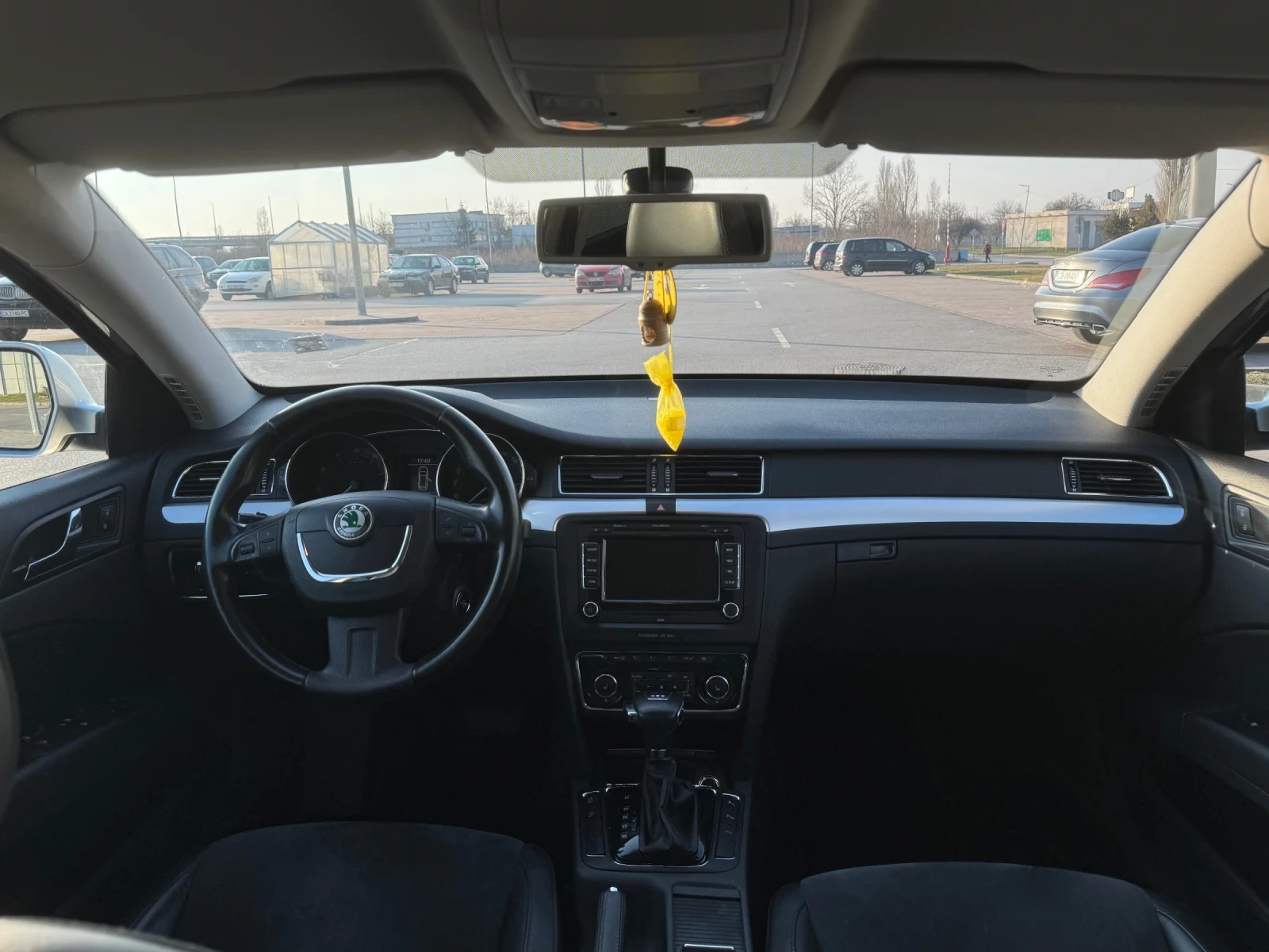 Skoda Superb Premium, снимка 6 - Автомобили и джипове - 53737994