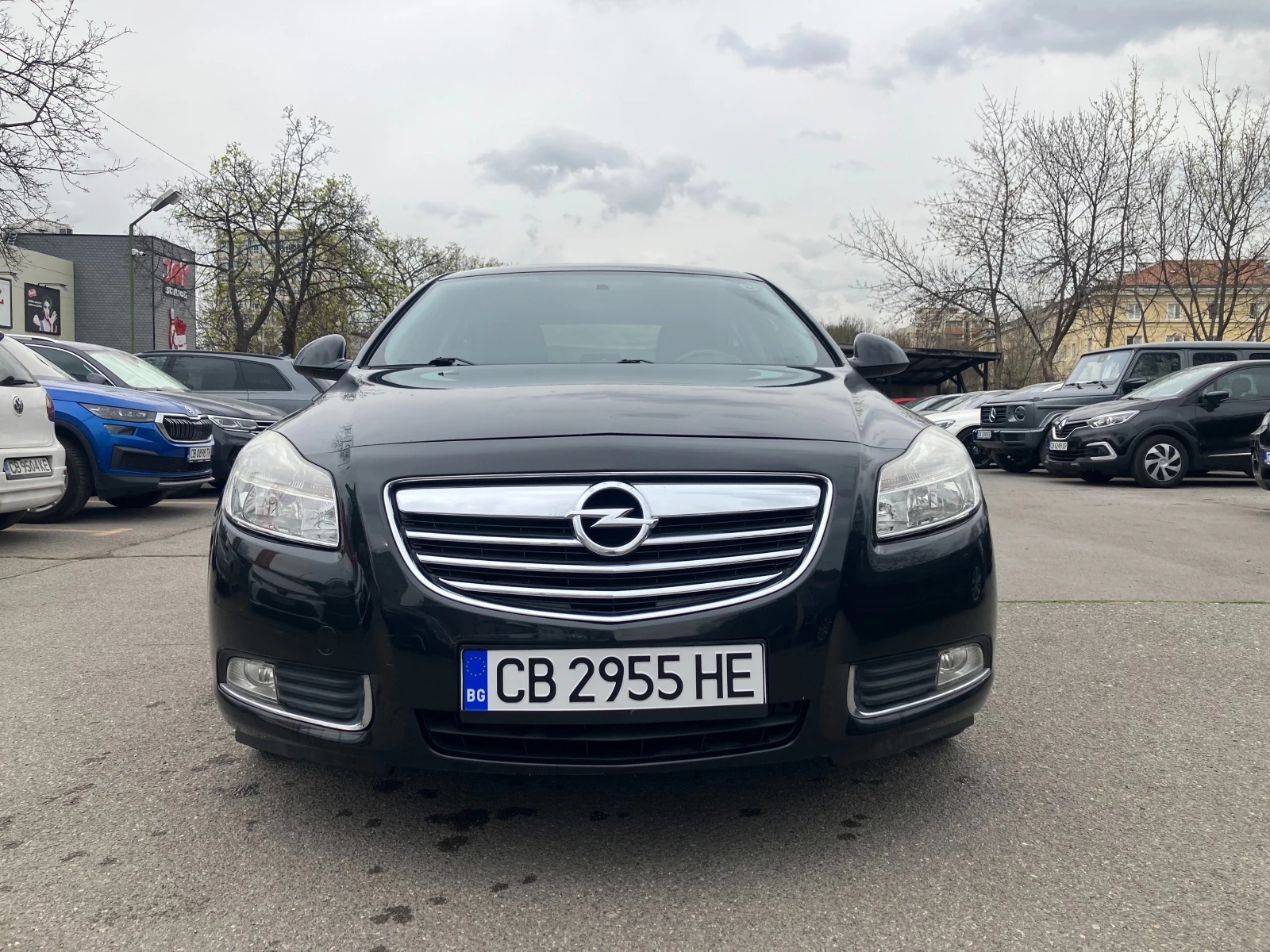 Opel Insignia, снимка 2 - Автомобили и джипове - 53882813
