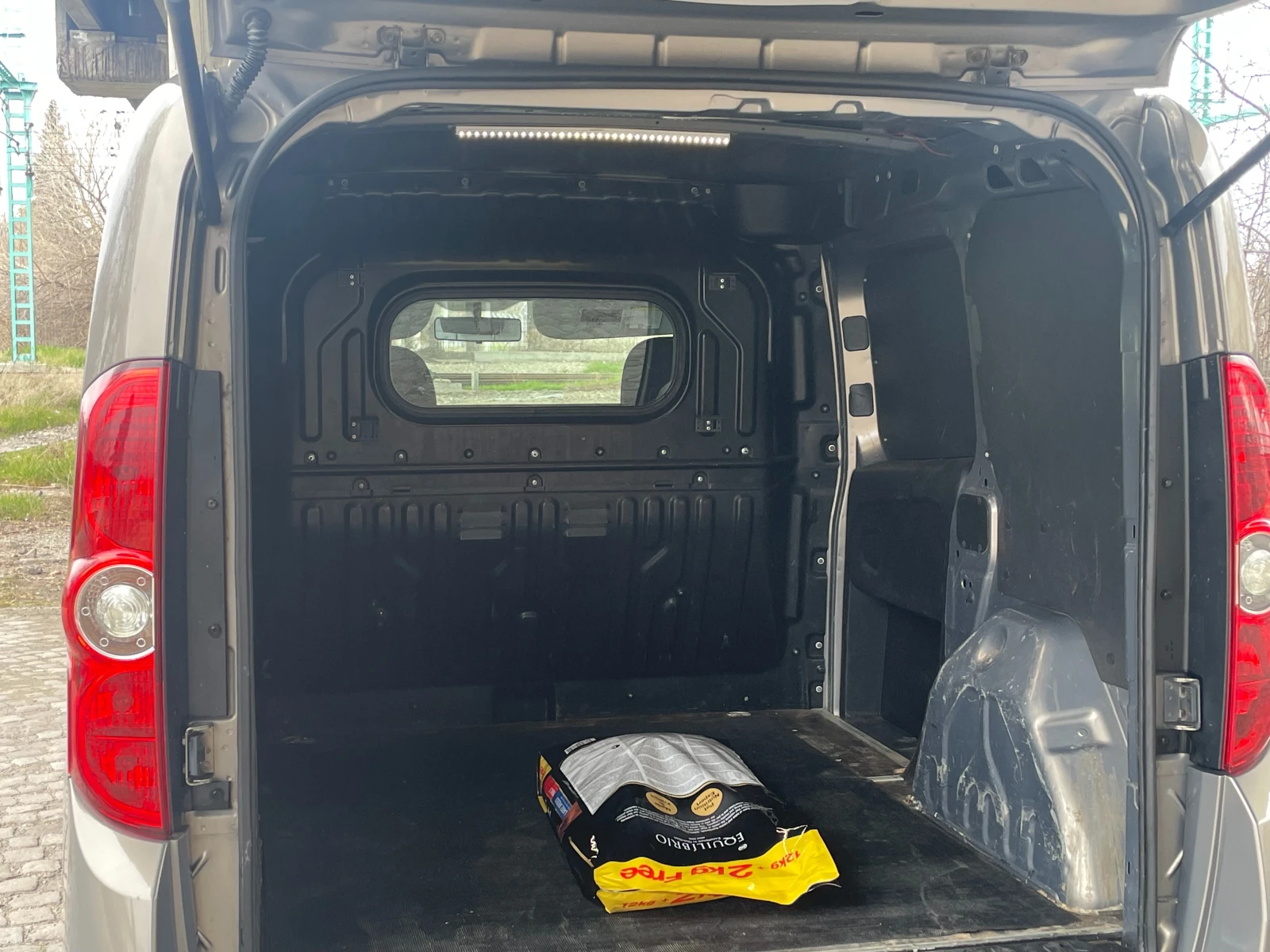 Opel Combo 1.6 ECO FLEX, снимка 7 - Автомобили и джипове - 53934894