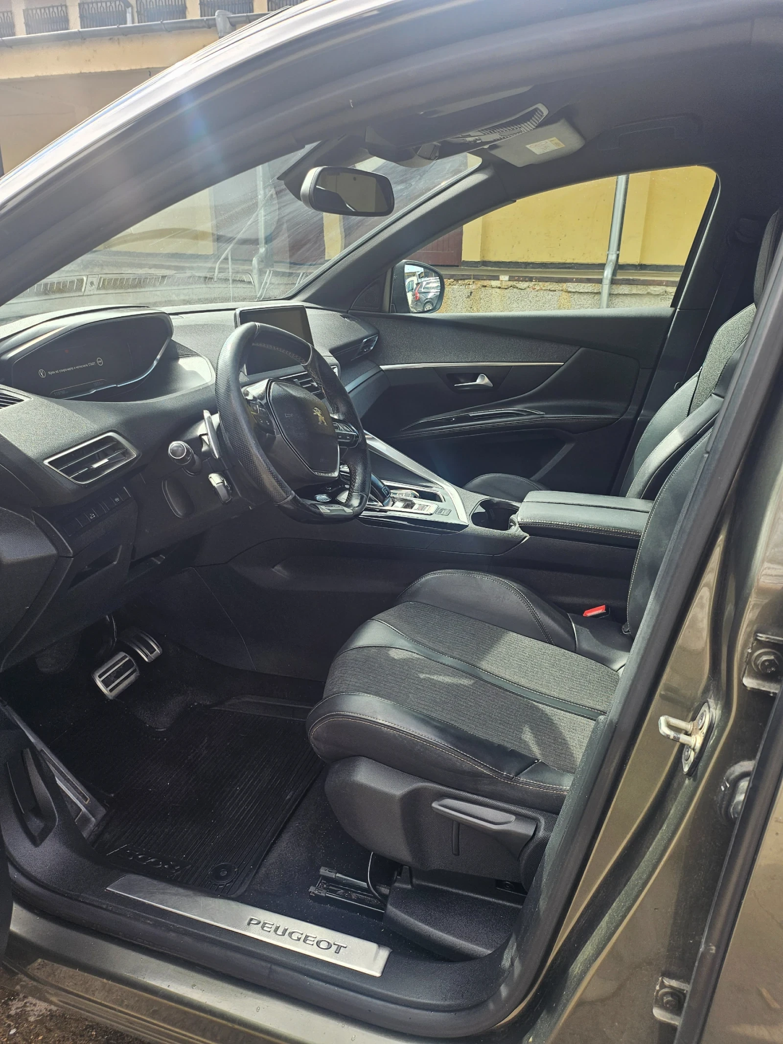 Peugeot 5008 GT, снимка 5 - Автомобили и джипове - 54091911