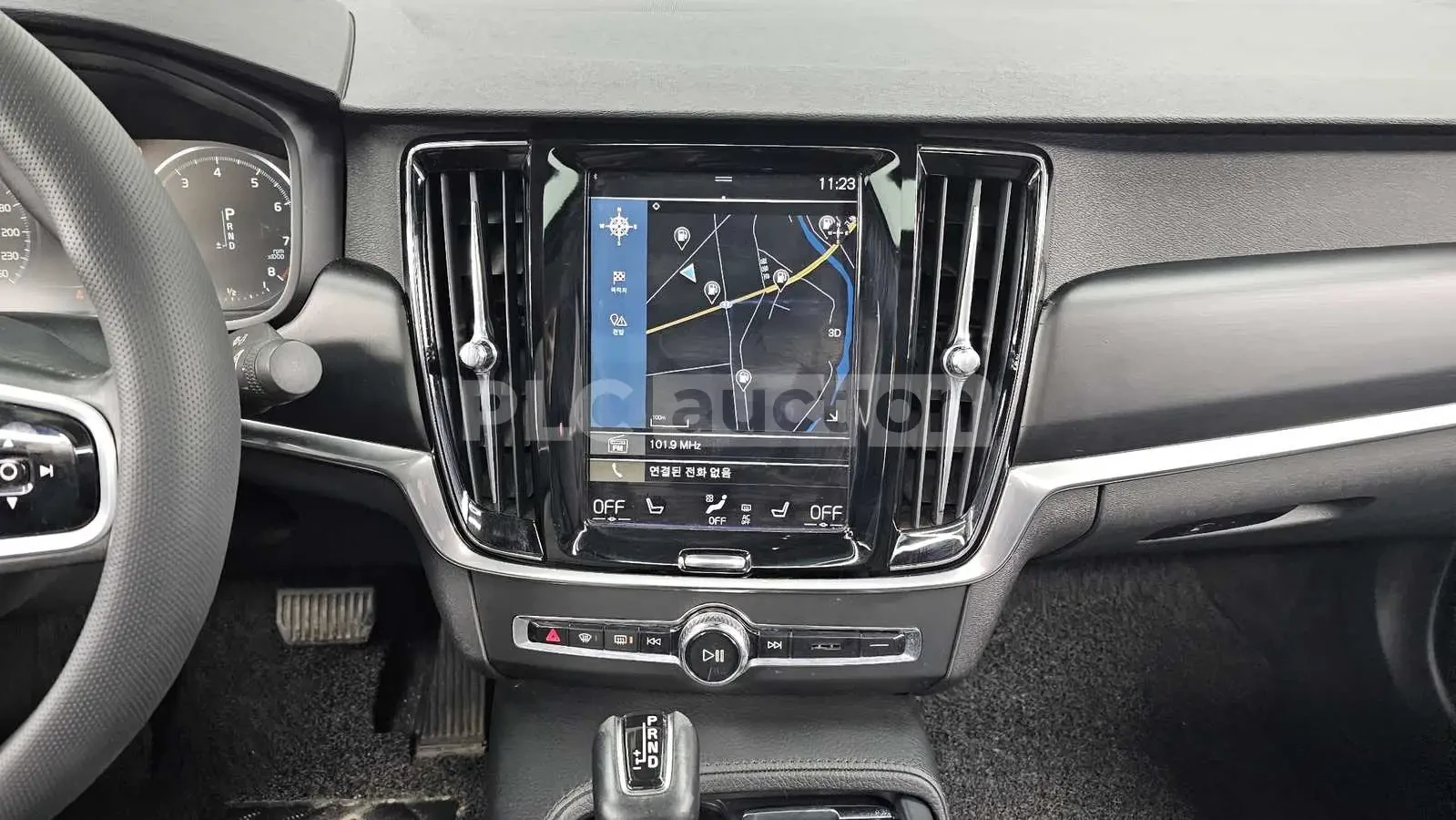 Volvo S90 HEADS UP/ЛИЗИНГ ОТ 290 ЕВРО НА МЕСЕЦ, снимка 11 - Автомобили и джипове - 54110608