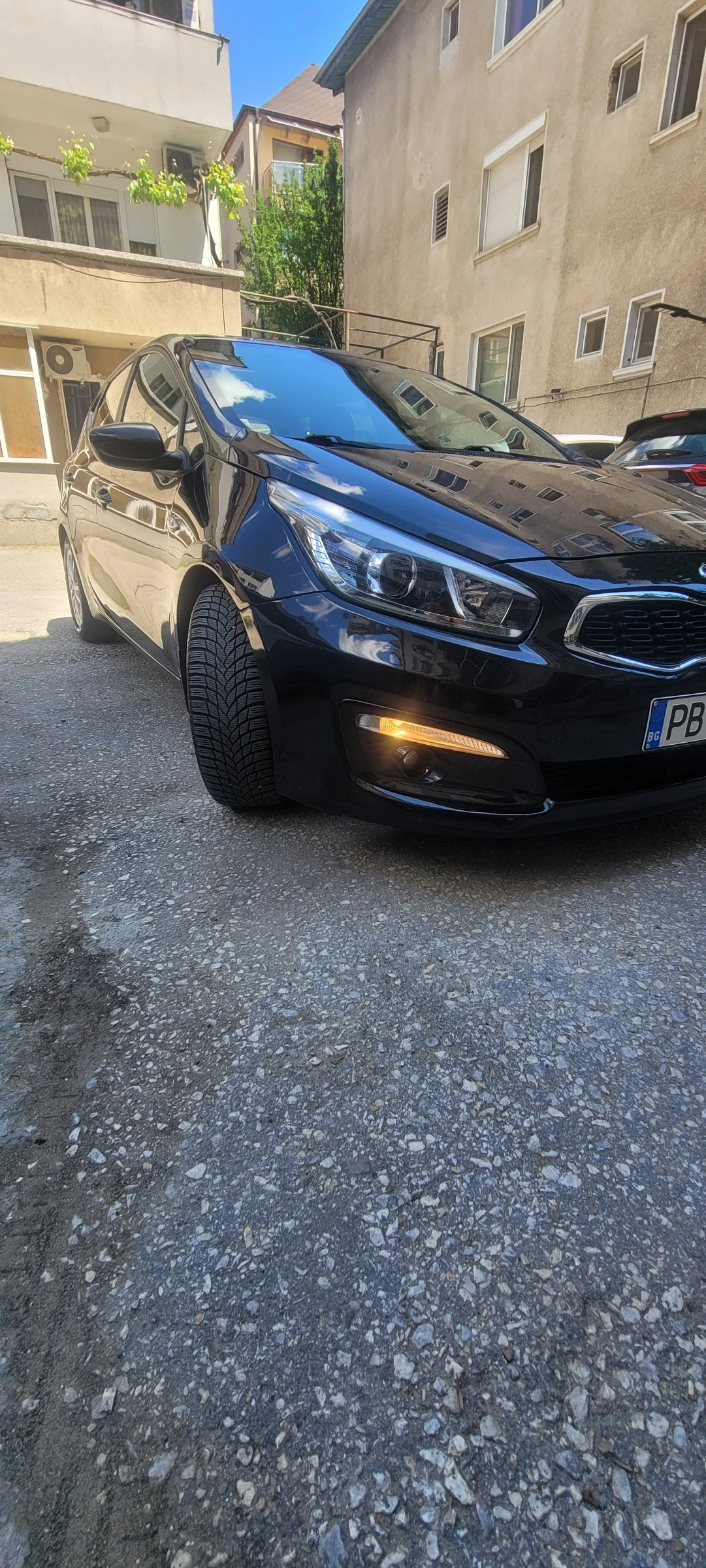 Kia Ceed 1.4 Напълно обслужен, снимка 13 - Автомобили и джипове - 54495957