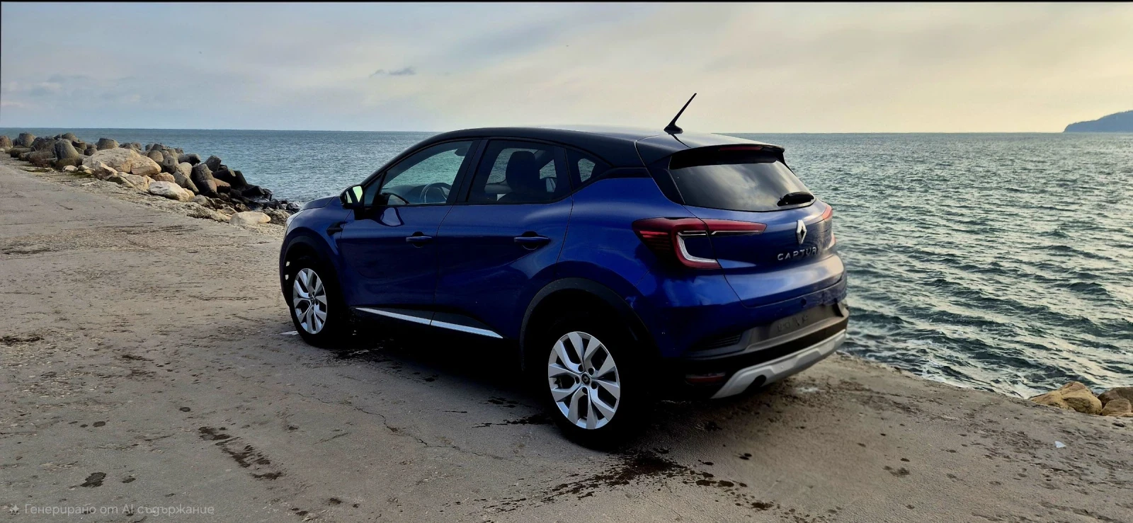 Renault Captur, снимка 2 - Автомобили и джипове - 54556975
