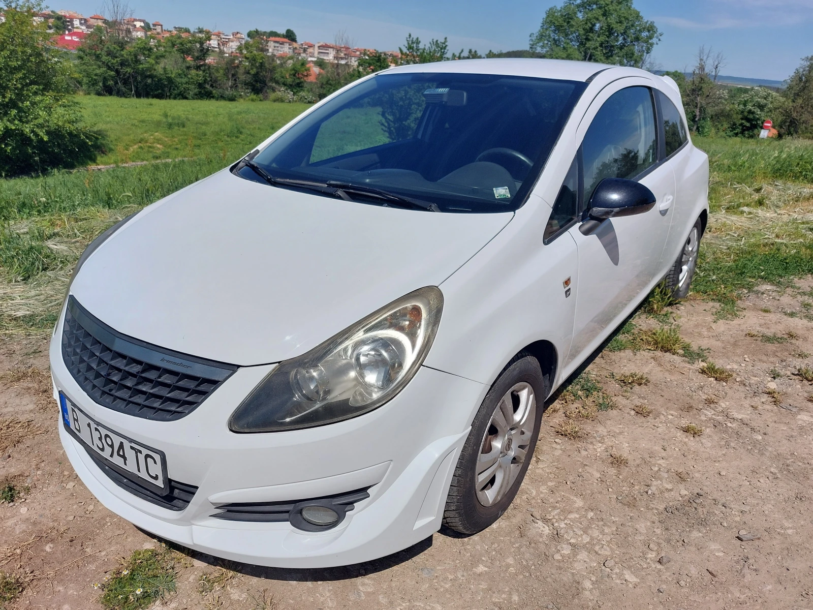 Opel Corsa, снимка 3 - Автомобили и джипове - 54723100