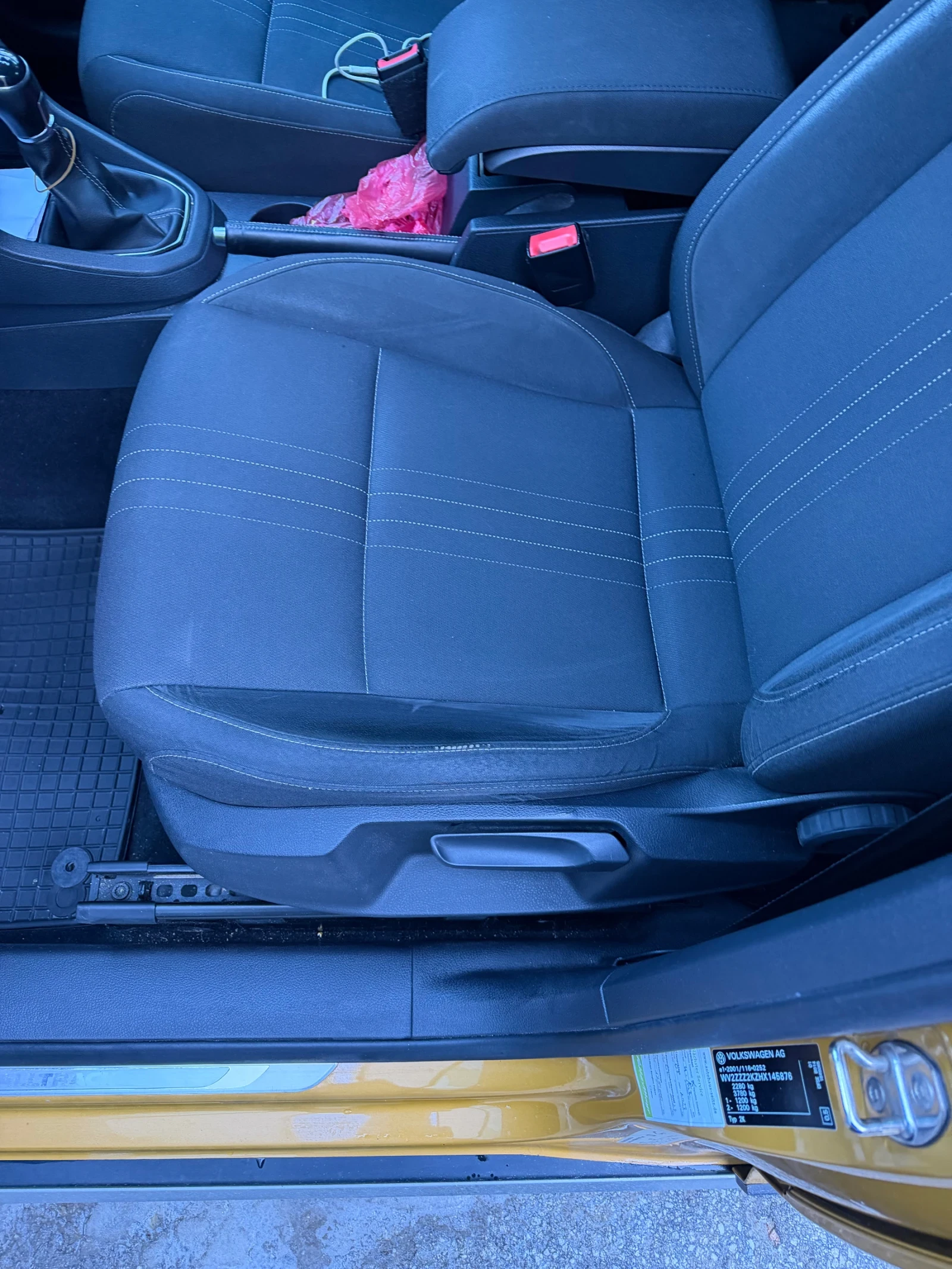 VW Caddy 4motion 2.0TDI, снимка 6 - Автомобили и джипове - 55326769