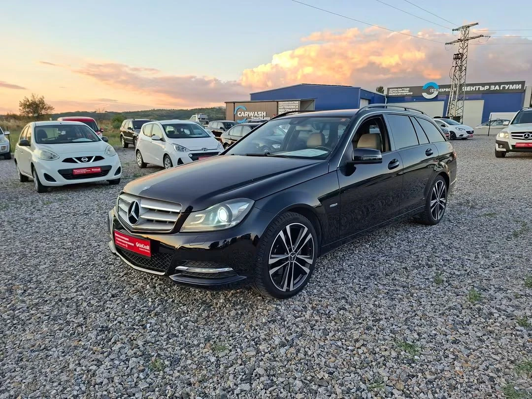 Mercedes-Benz C 220  2.2CDI* AVANTGARDE* 36м. х 191EUR.* , снимка 2 - Автомобили и джипове - 55428528
