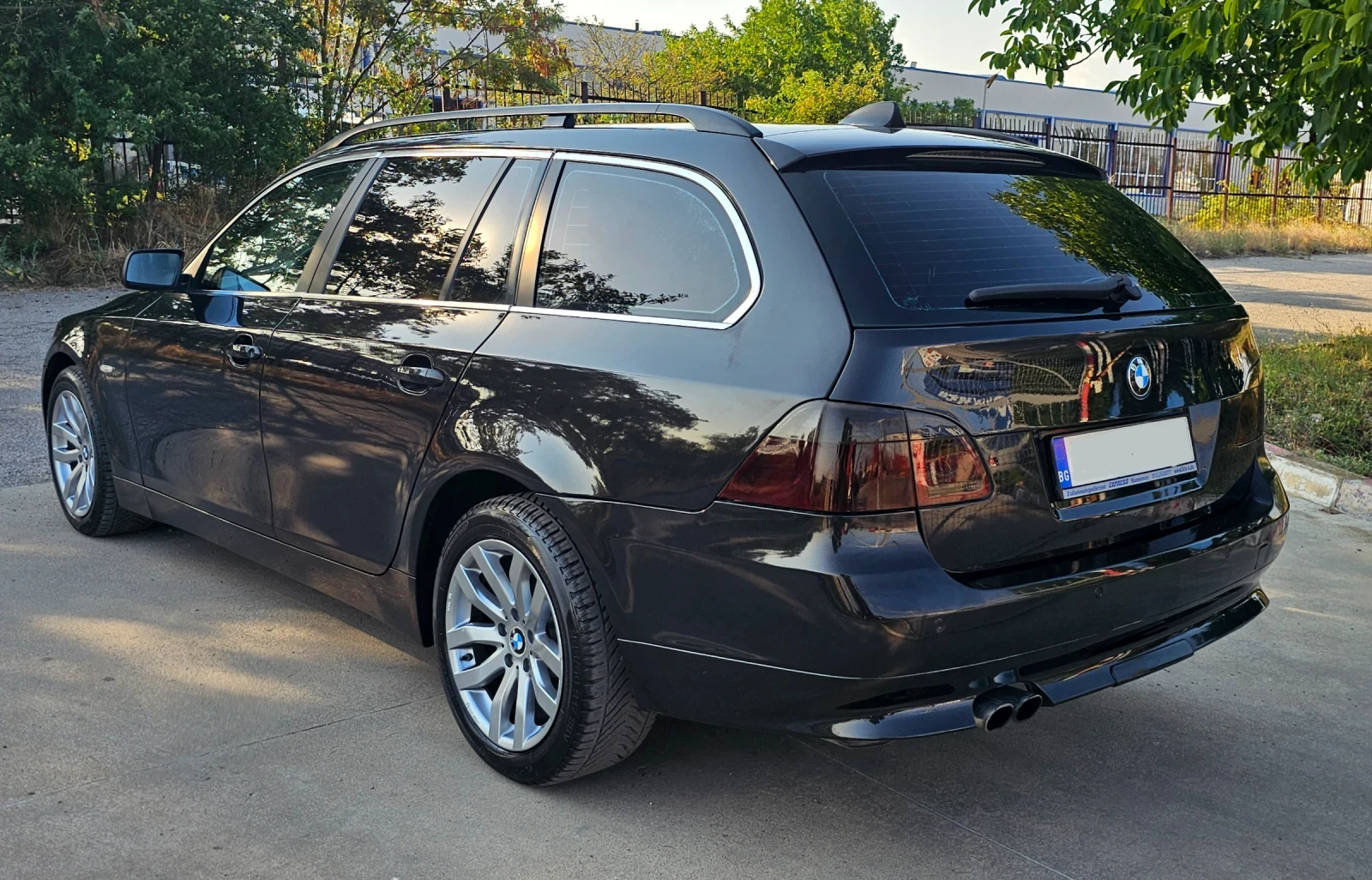 BMW 525 D/177к/КОЖА/ПАНОРАМА/XENON/ВС. ПЛАТЕНО, снимка 5 - Автомобили и джипове - 55567082