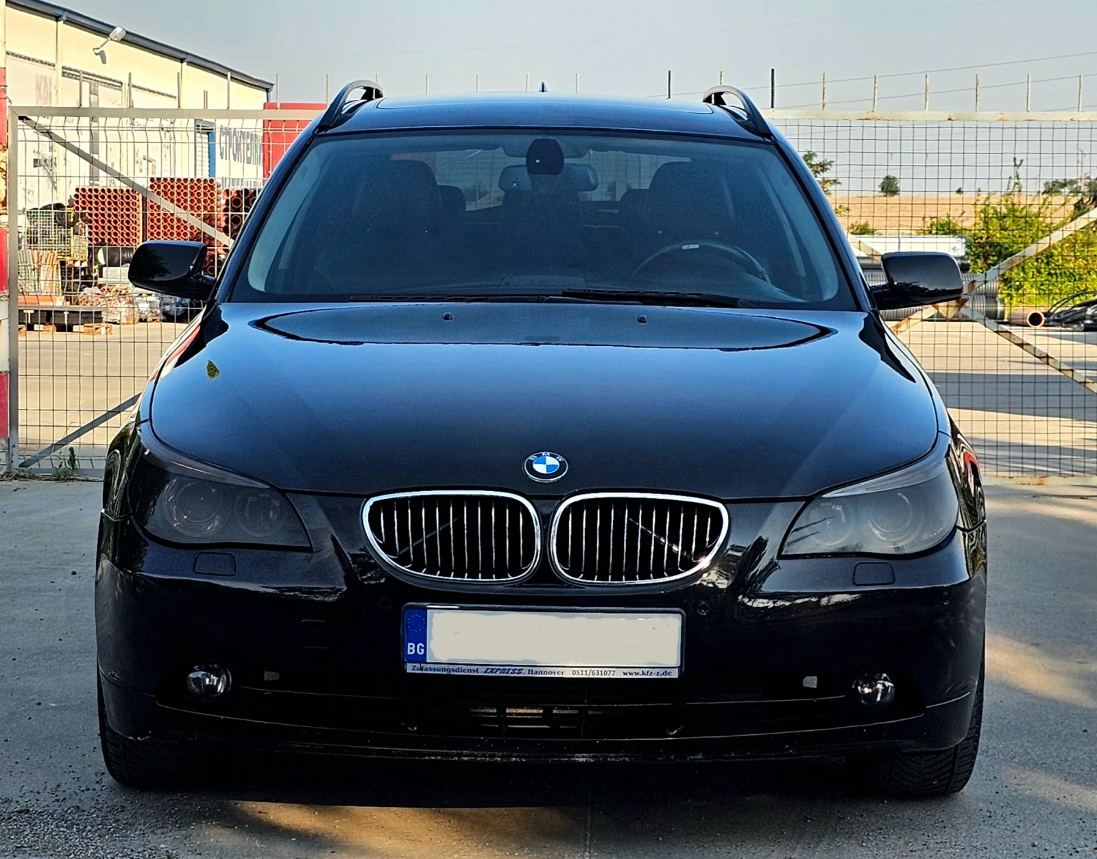 BMW 525 D/177к/КОЖА/ПАНОРАМА/XENON/ВС. ПЛАТЕНО, снимка 2 - Автомобили и джипове - 55567082