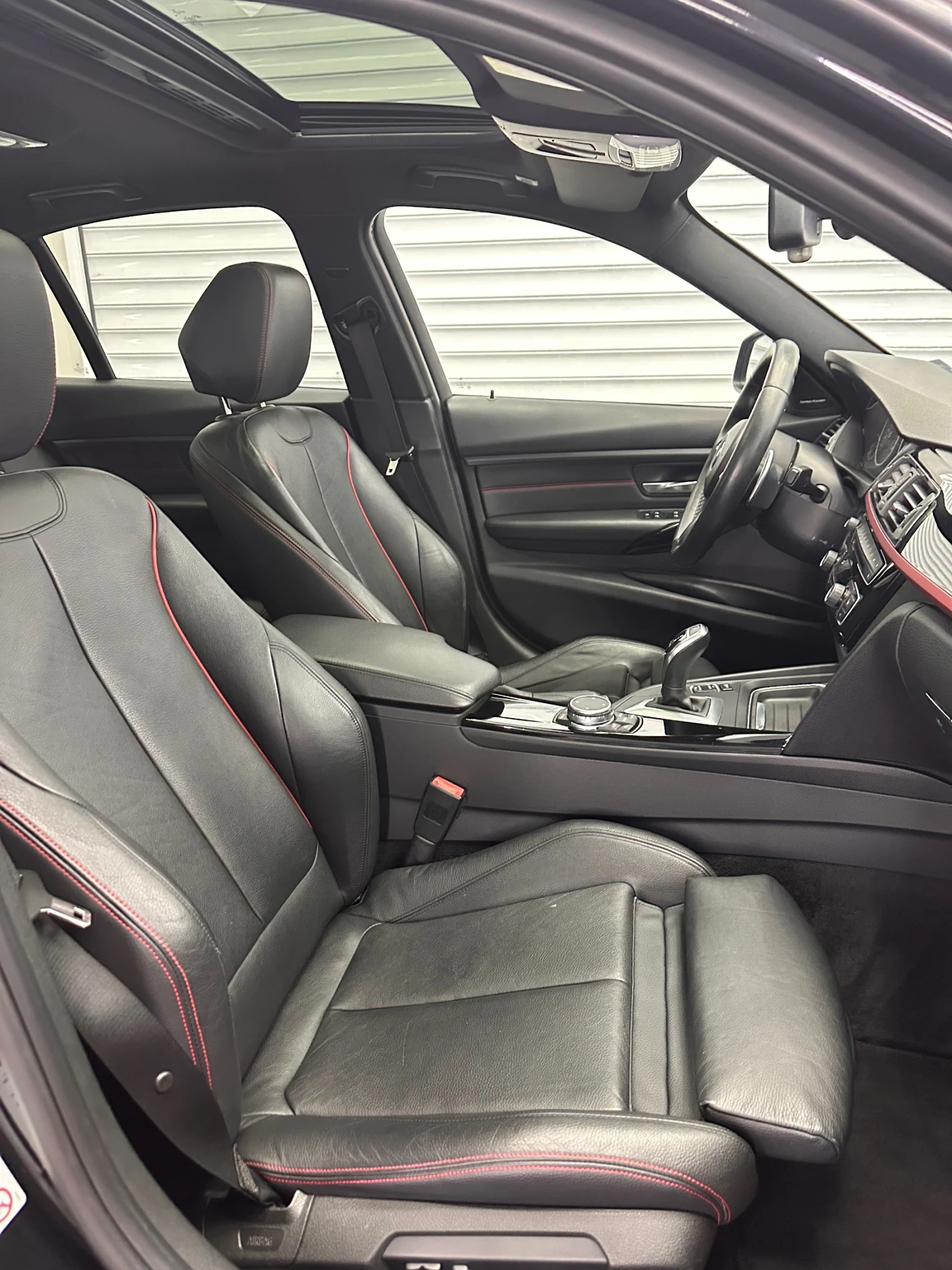 BMW 335 Full/Harman/теглич/Performance, снимка 10 - Автомобили и джипове - 55670373