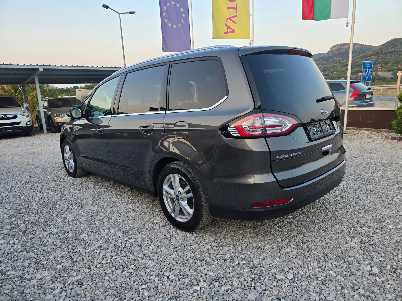 Ford Galaxy 2, 0 D АВТОМАТИК !! 4X4 !! 7 МЕСТА !! ЕВРО 6 !!  , снимка 3 - Автомобили и джипове - 56051192