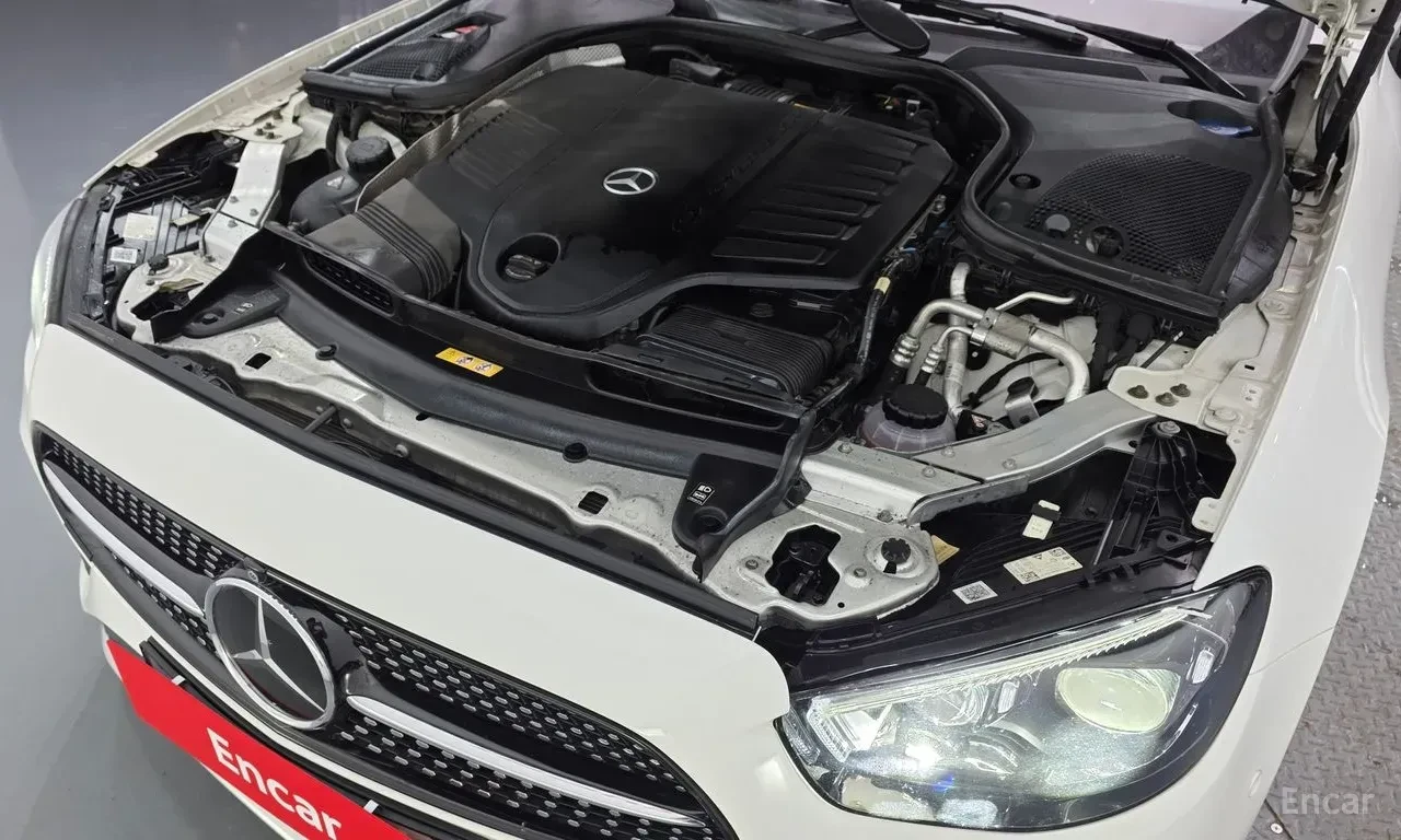 Mercedes-Benz E 450 COUPE* AMG* LINE* BURMESTER* 360КАМЕРА* LANE* ASSI, снимка 17 - Автомобили и джипове - 56318946