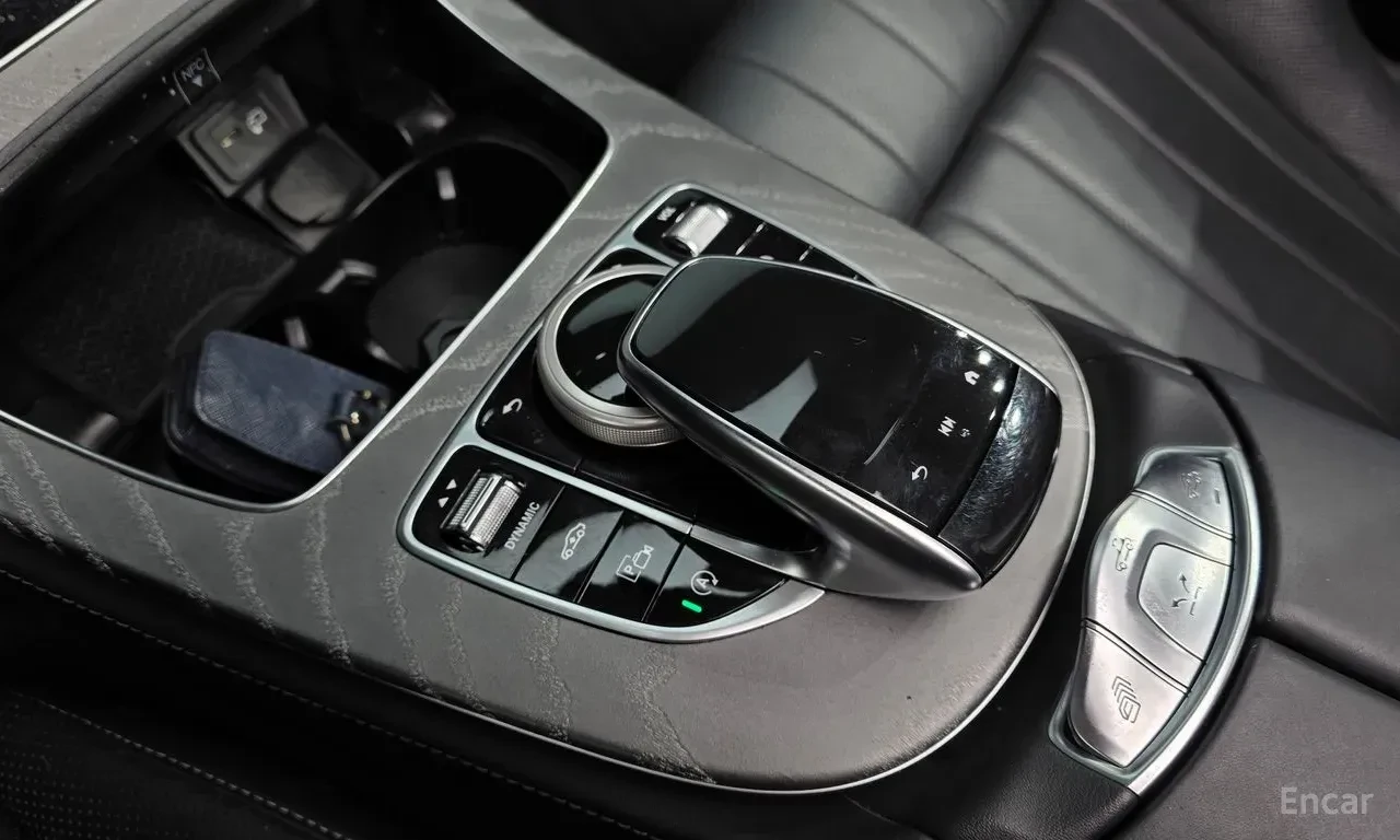 Mercedes-Benz E 450 COUPE* AMG* LINE* BURMESTER* 360КАМЕРА* LANE* ASSI, снимка 11 - Автомобили и джипове - 56318946