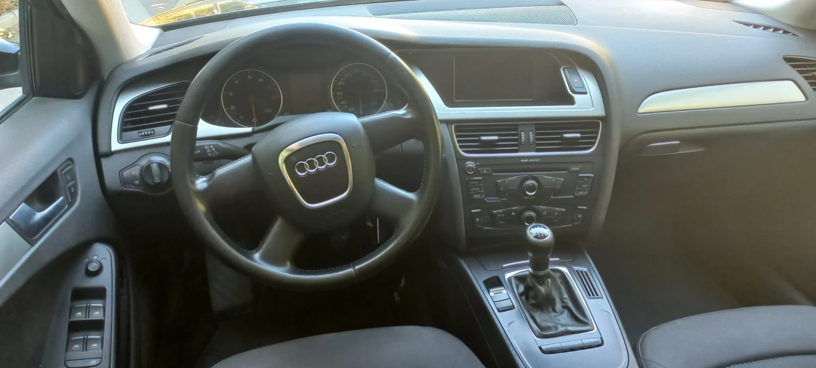 Audi A4, снимка 9 - Автомобили и джипове - 56361667