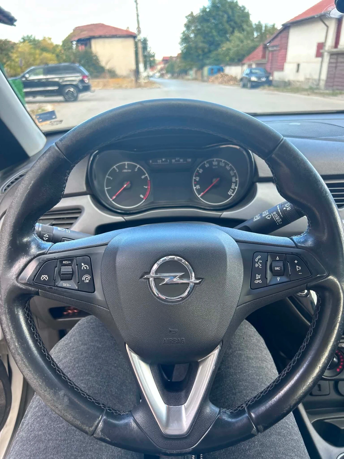 Opel Corsa 1.4, снимка 15 - Автомобили и джипове - 56441452