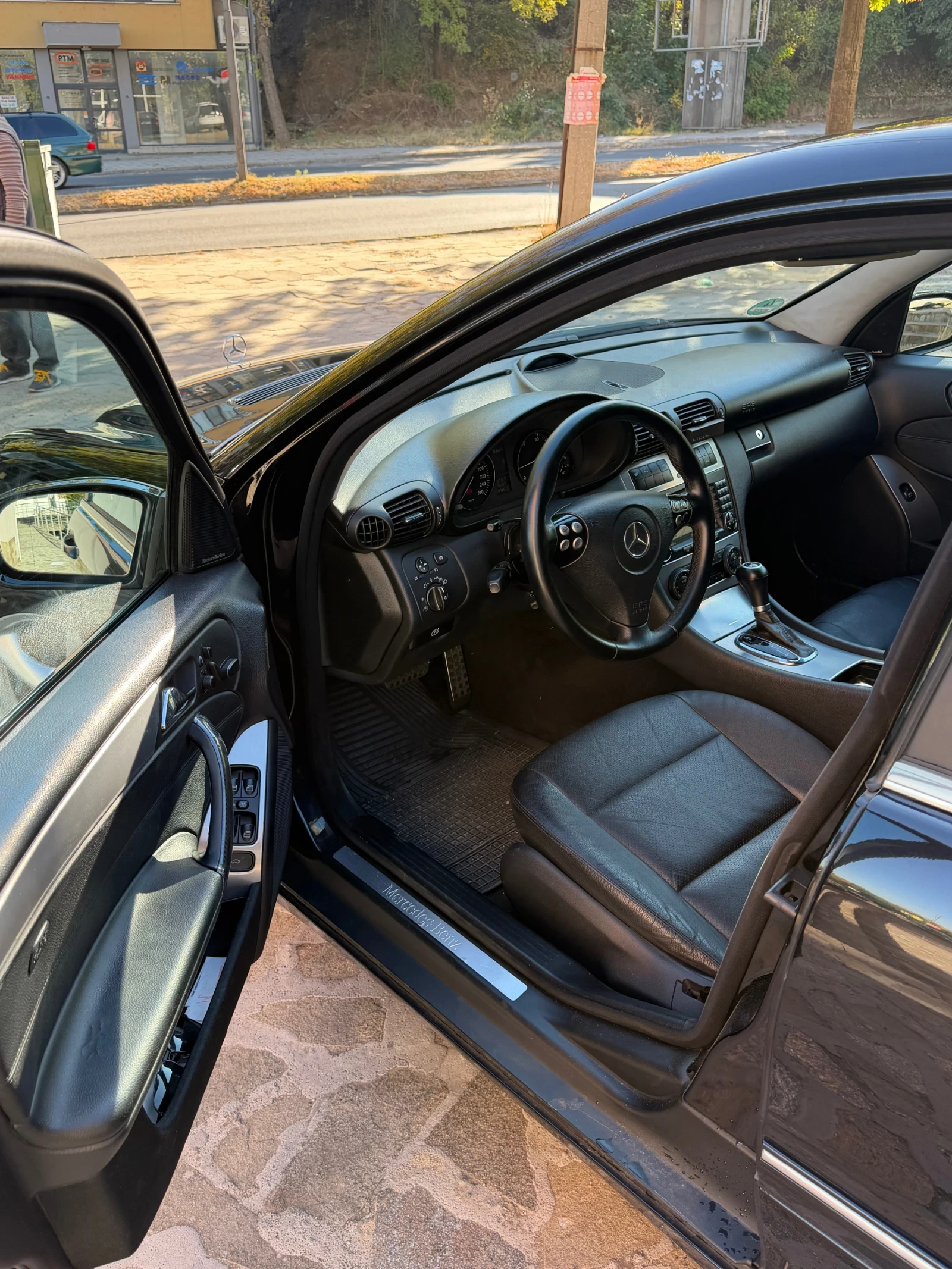 Mercedes-Benz C 270, снимка 7 - Автомобили и джипове - 56561878
