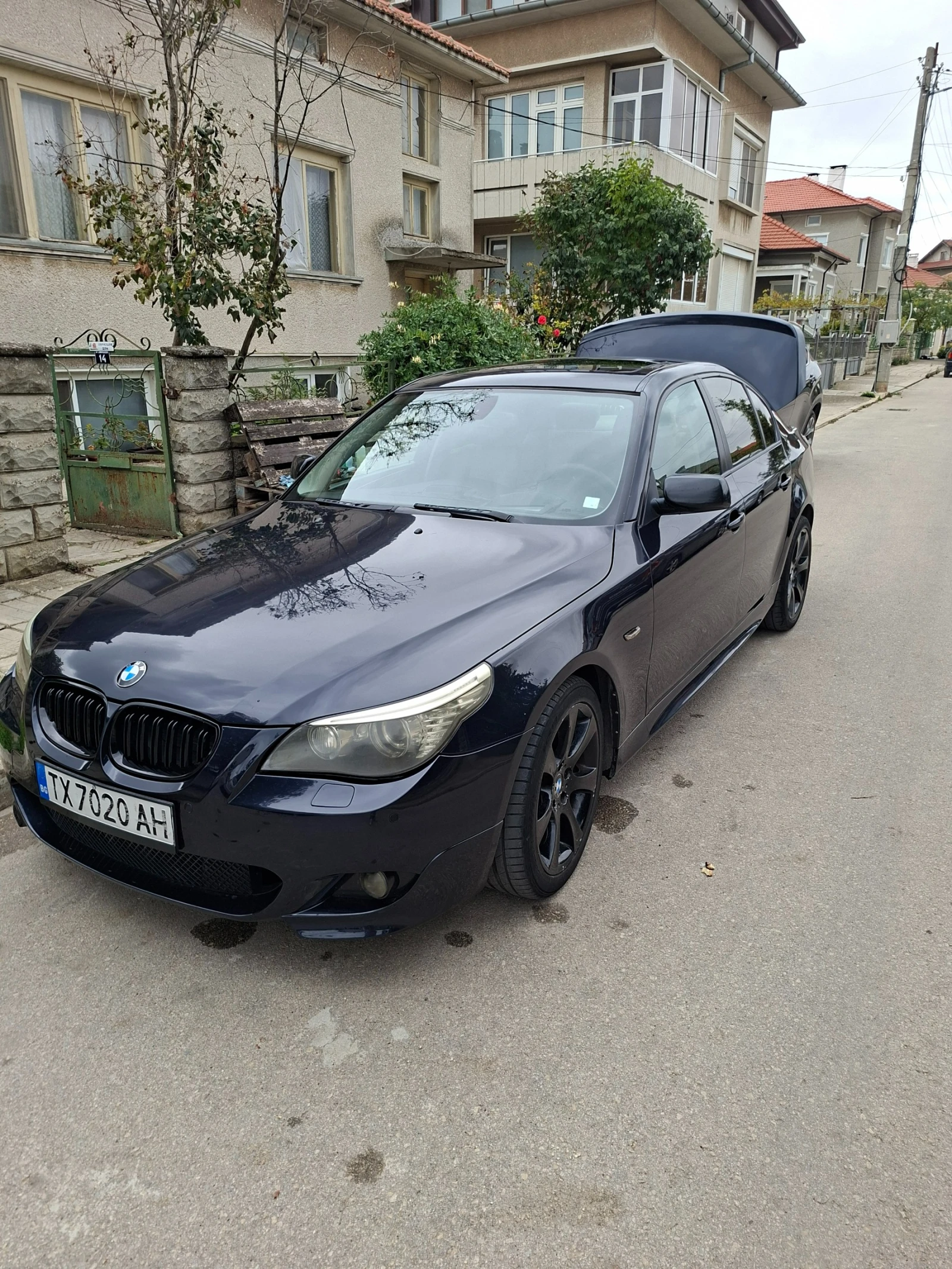 BMW 530, снимка 2 - Автомобили и джипове - 56636139