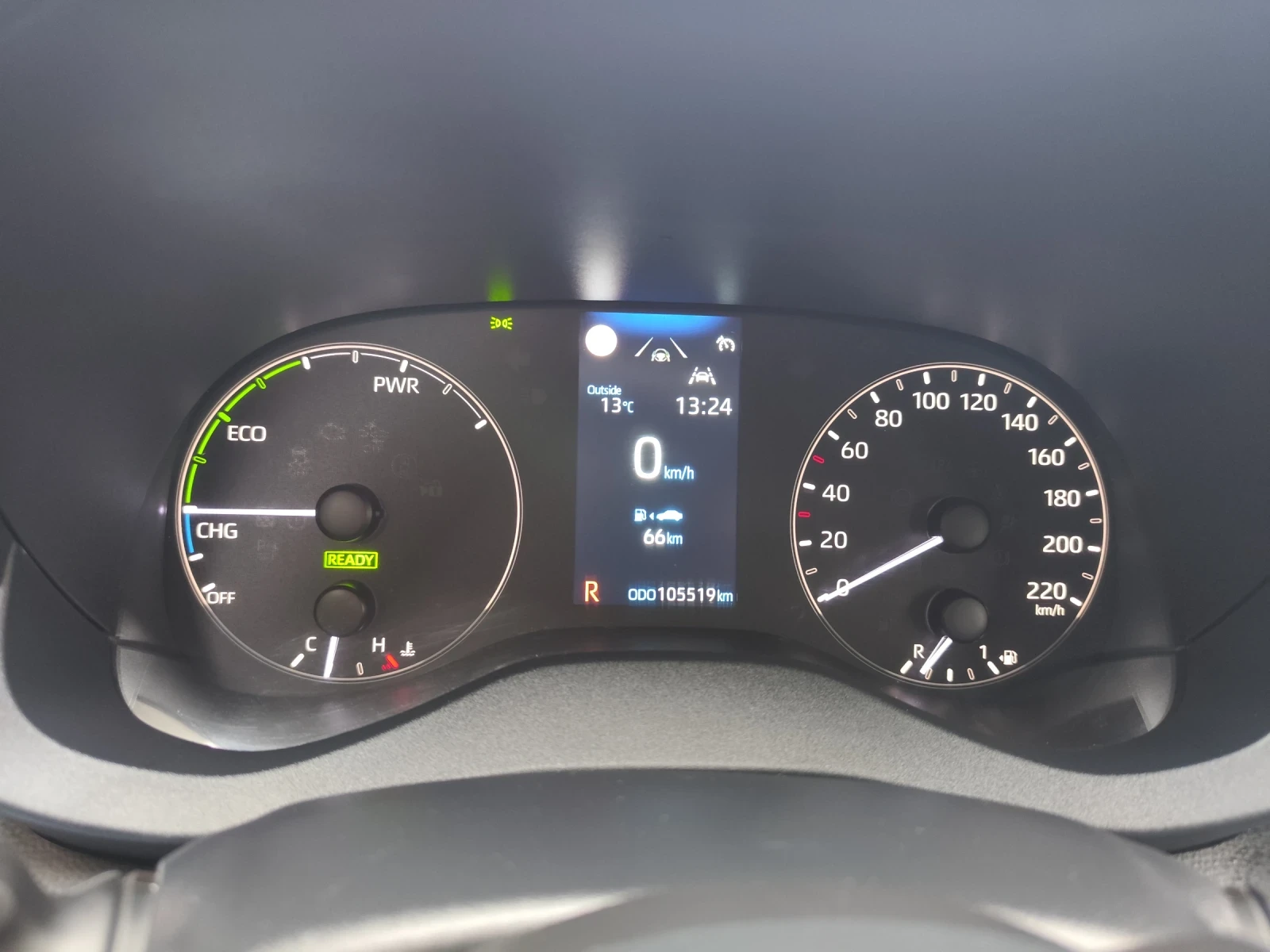 Toyota Yaris, снимка 6 - Автомобили и джипове - 56685417
