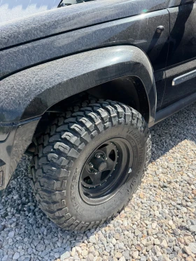 Jeep Cherokee Kj 6скорости, снимка 4