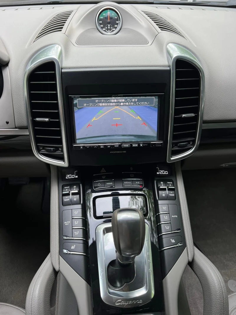 Porsche Cayenne 3.6 XENON/NAVI/KAMERA/PODGREV/KOJA/UNIKAT, снимка 16 - Автомобили и джипове - 47135358