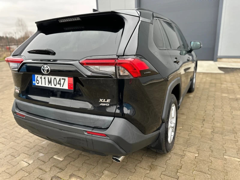 Toyota Rav4 2.5 XLE AWD, снимка 4 - Автомобили и джипове - 48215753