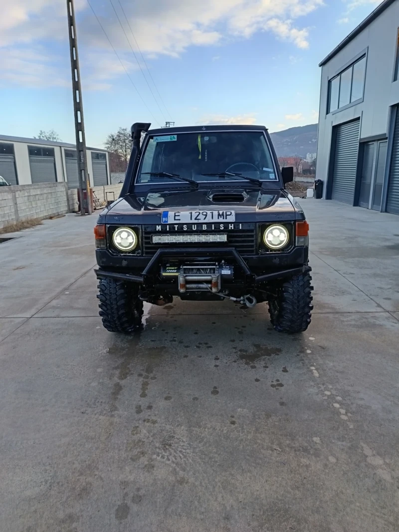 Mitsubishi Pajero, снимка 1 - Автомобили и джипове - 48786748