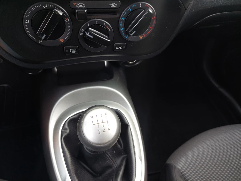 Nissan Juke 1, 5dci 110ps , снимка 12 - Автомобили и джипове - 50808908