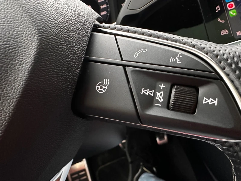 Audi Q3 2.0tfsi 3x S line, снимка 13 - Автомобили и джипове - 52880228