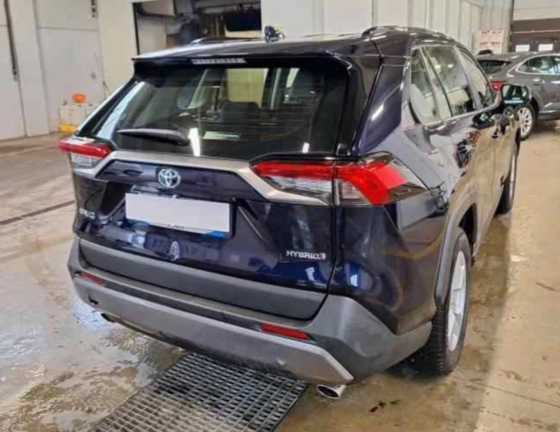 Toyota Rav4 2, 5 Plug-in Hybrid.160 KW, снимка 2 - Автомобили и джипове - 52946994