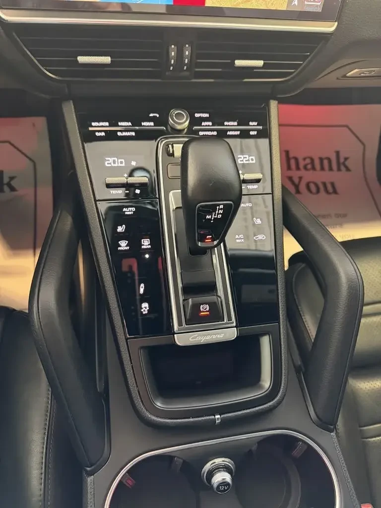 Porsche Cayenne COUPE* BOSE* 360КАМЕРА* ПАНОРАМА* , снимка 10 - Автомобили и джипове - 55058936
