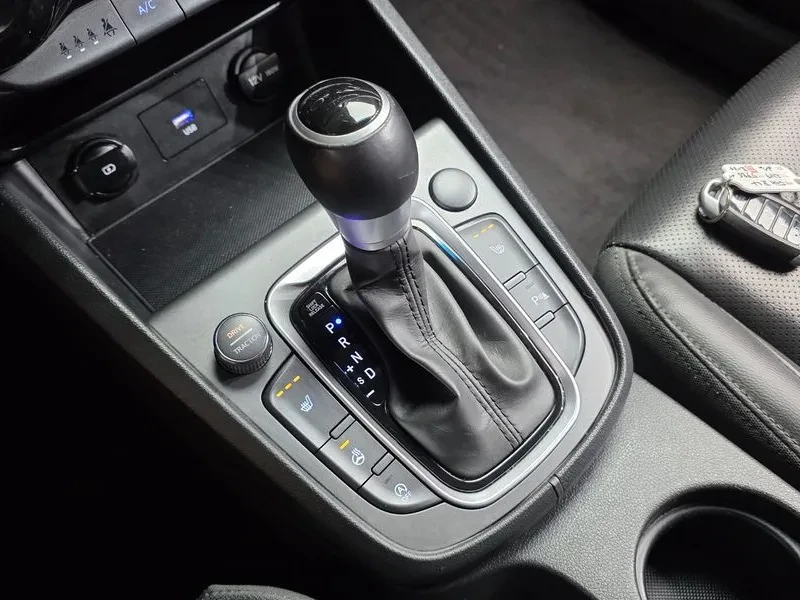 Hyundai Kona 1.6 - САМО 30% АВАНС, снимка 9 - Автомобили и джипове - 56305087