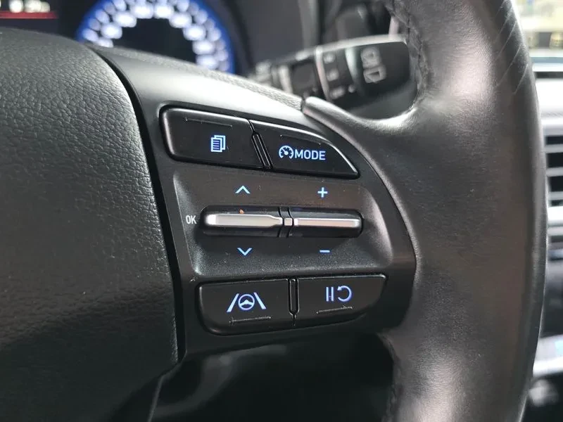 Hyundai Kona 1.6 - САМО 30% АВАНС, снимка 14 - Автомобили и джипове - 56305087