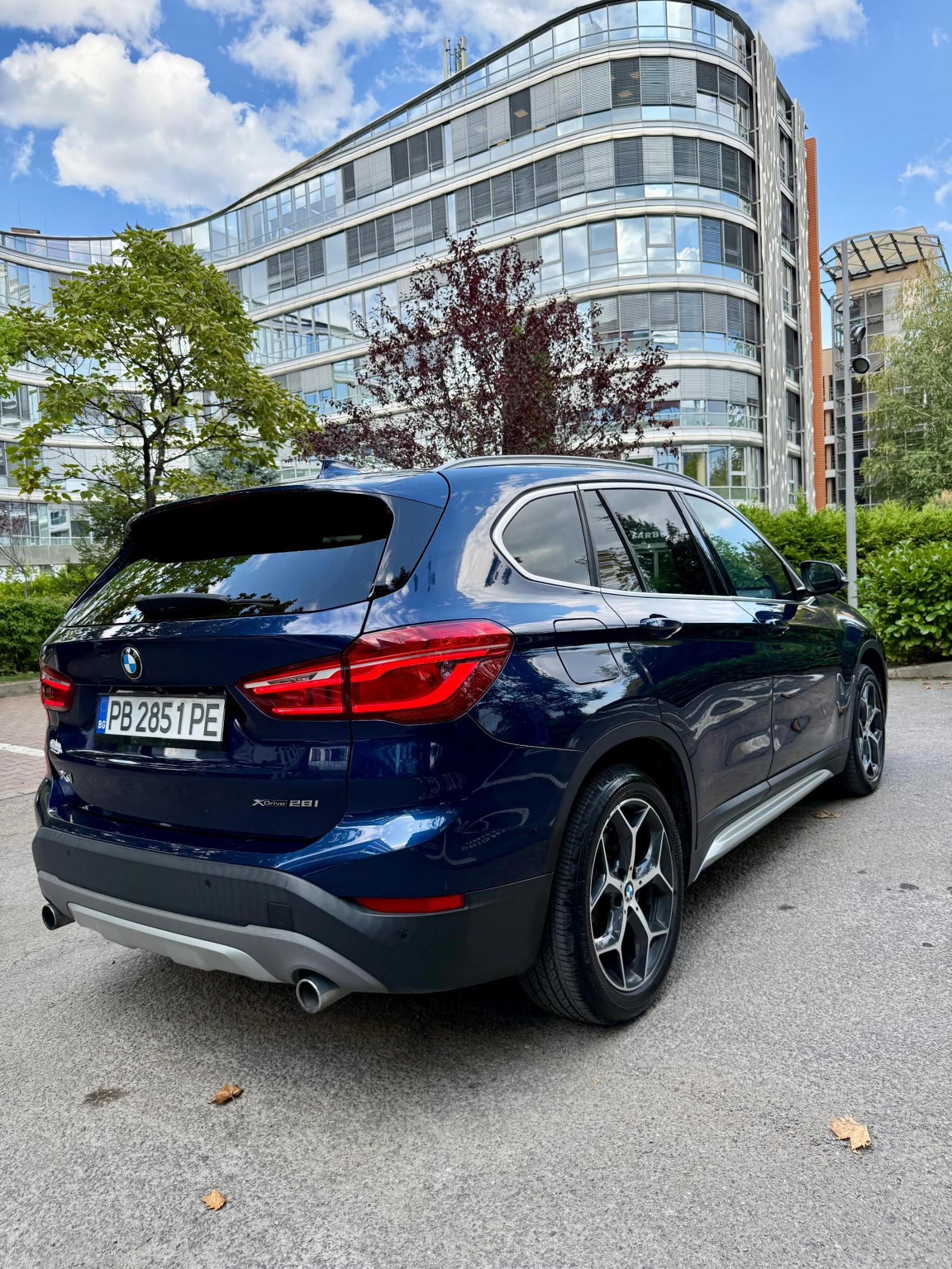 BMW X1 2.8 Xdrive , Пълна сервизна история, Apple CarPlaу - изображение 4