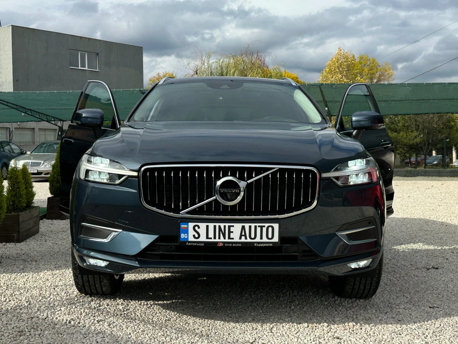 Volvo XC60 B5 D AWD* INSCRIPTION* 360-Камера* Панорама*  - изображение 3