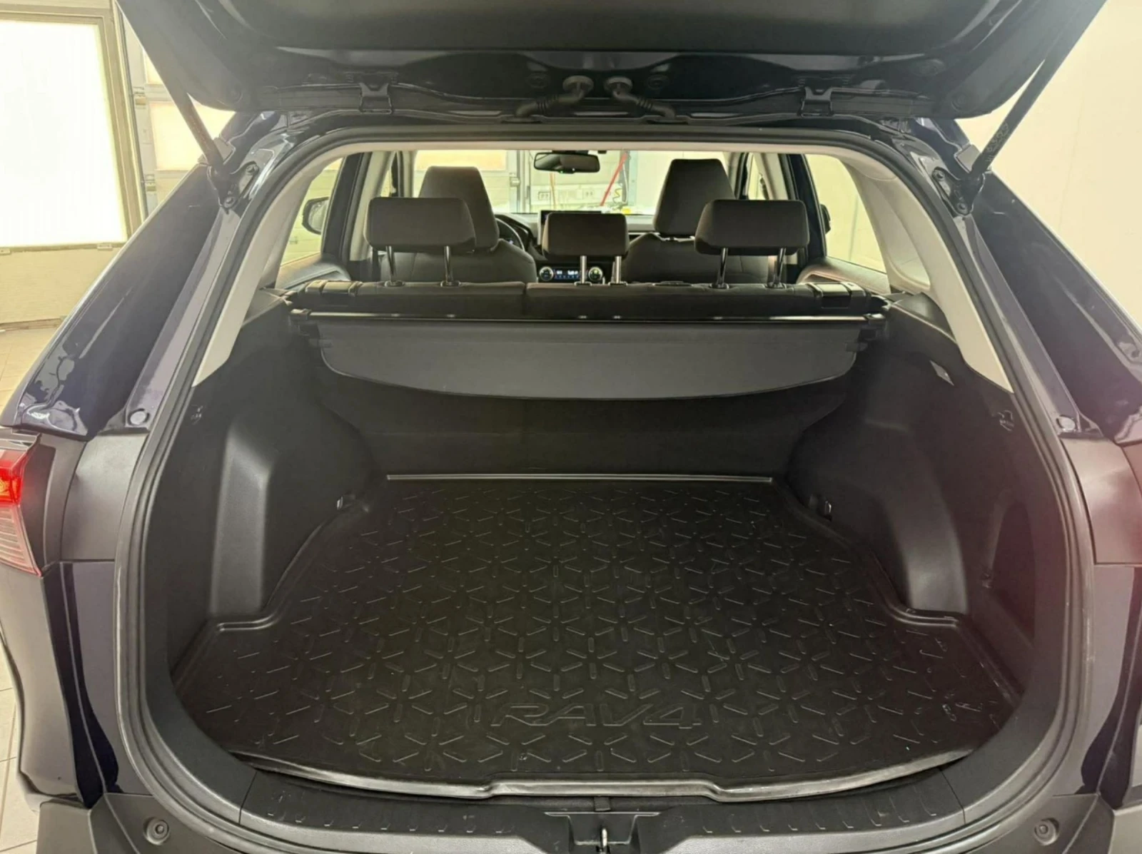 Toyota Rav4 2, 5  Hybrid.160 KW.Navi.Led.Kamera | Mobile.bg � ����������� 16