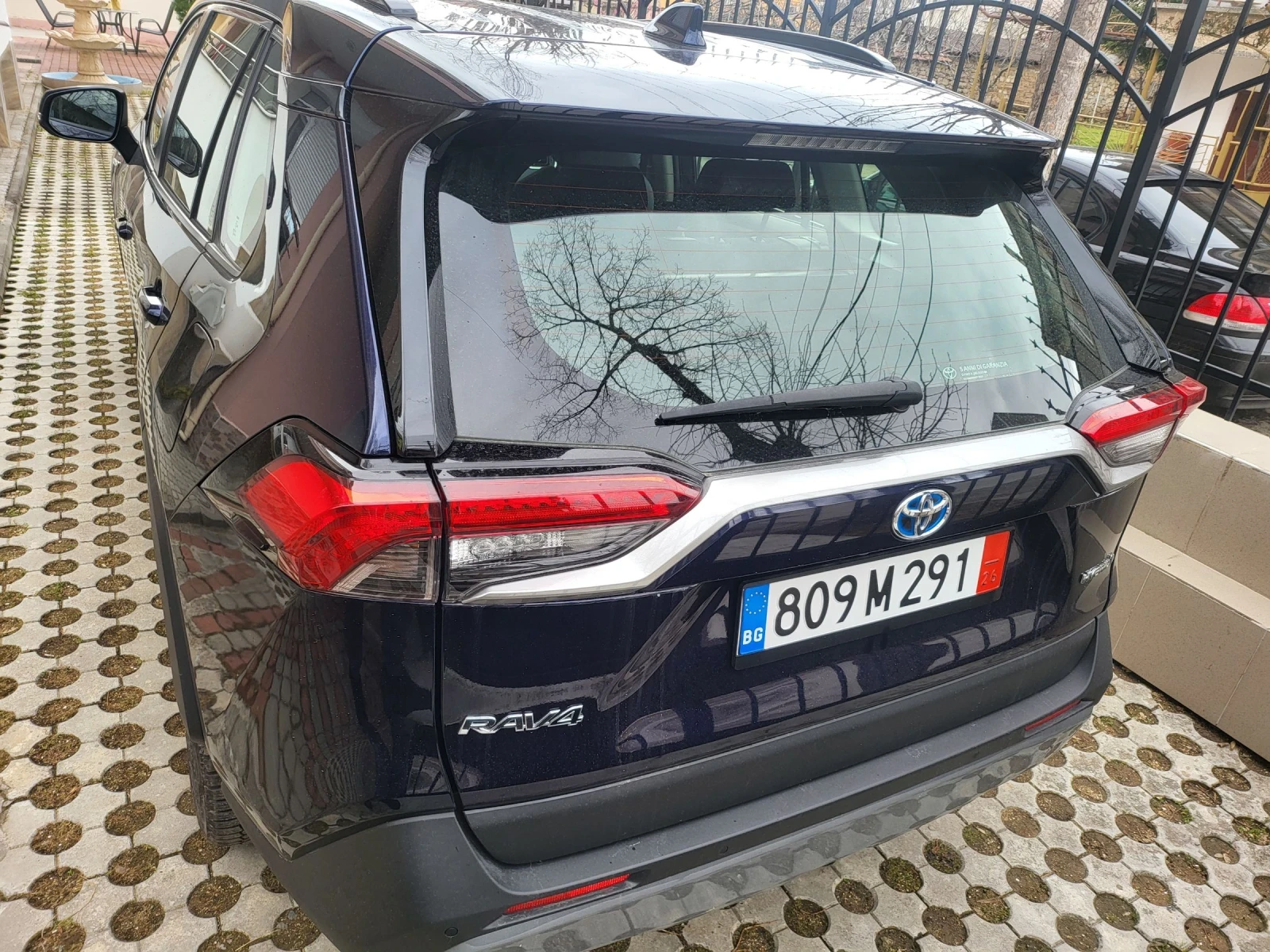 Toyota Rav4 2, 5  Hybrid.160 KW.Navi.Led.Kamera | Mobile.bg � ����������� 10