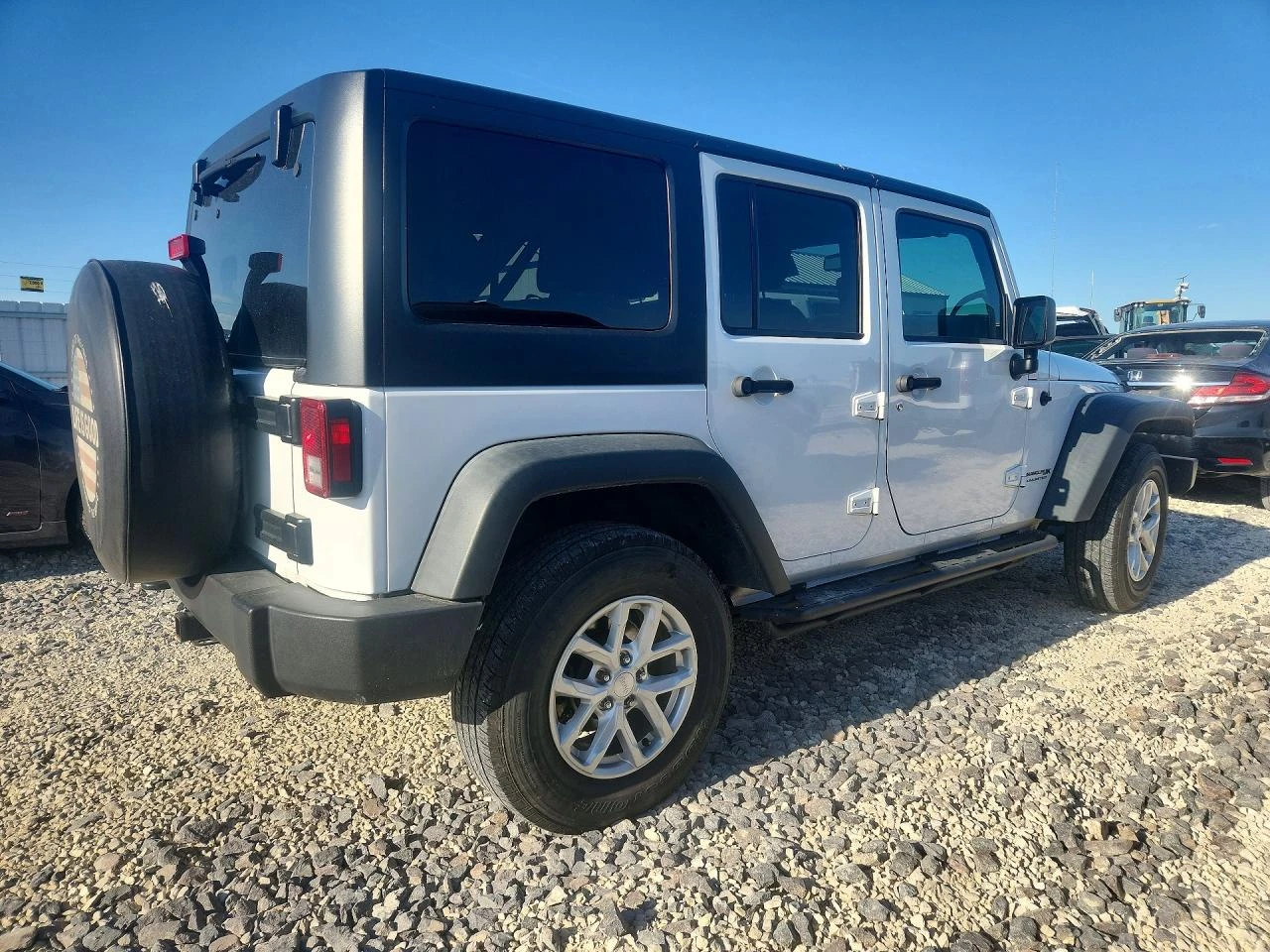 Jeep Wrangler 3.6* UNLIMITED SPORT* РЕАЛНИ КМ!, снимка 5 - Автомобили и джипове - 54645093